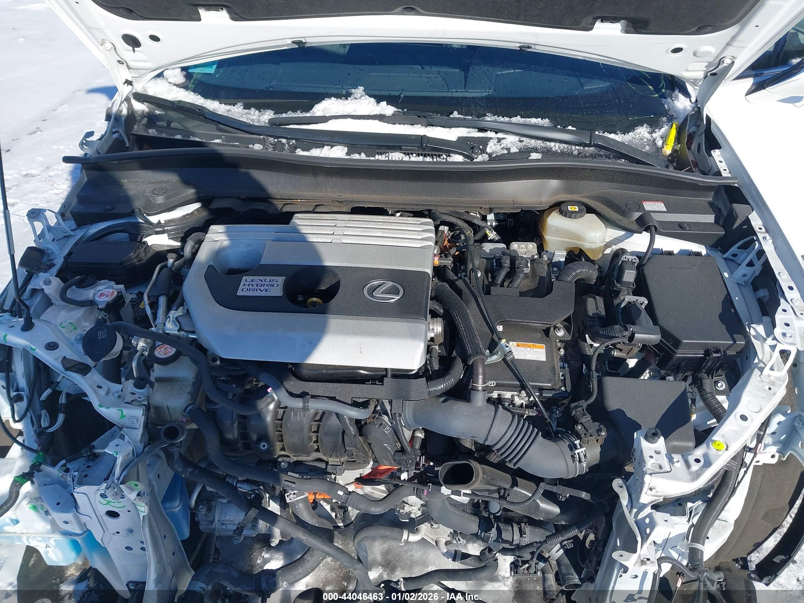 LEXUS UX image 10
