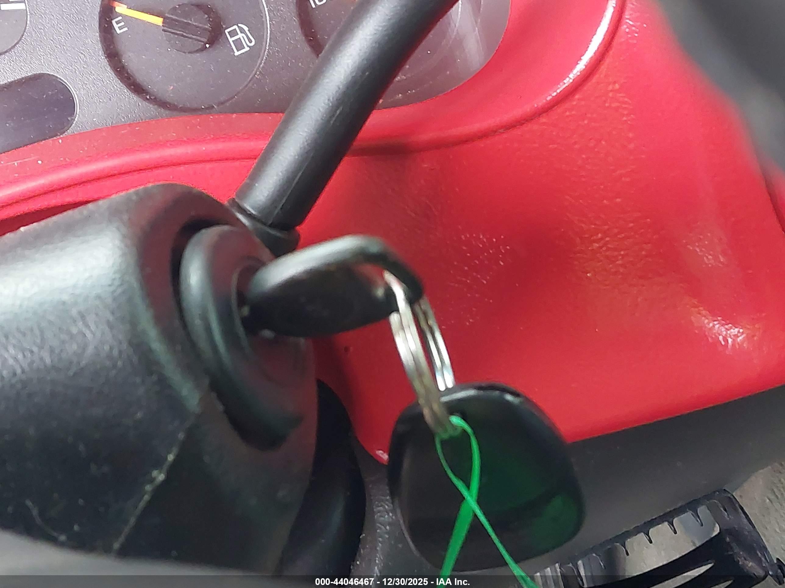 GMC SIERRA image 11
