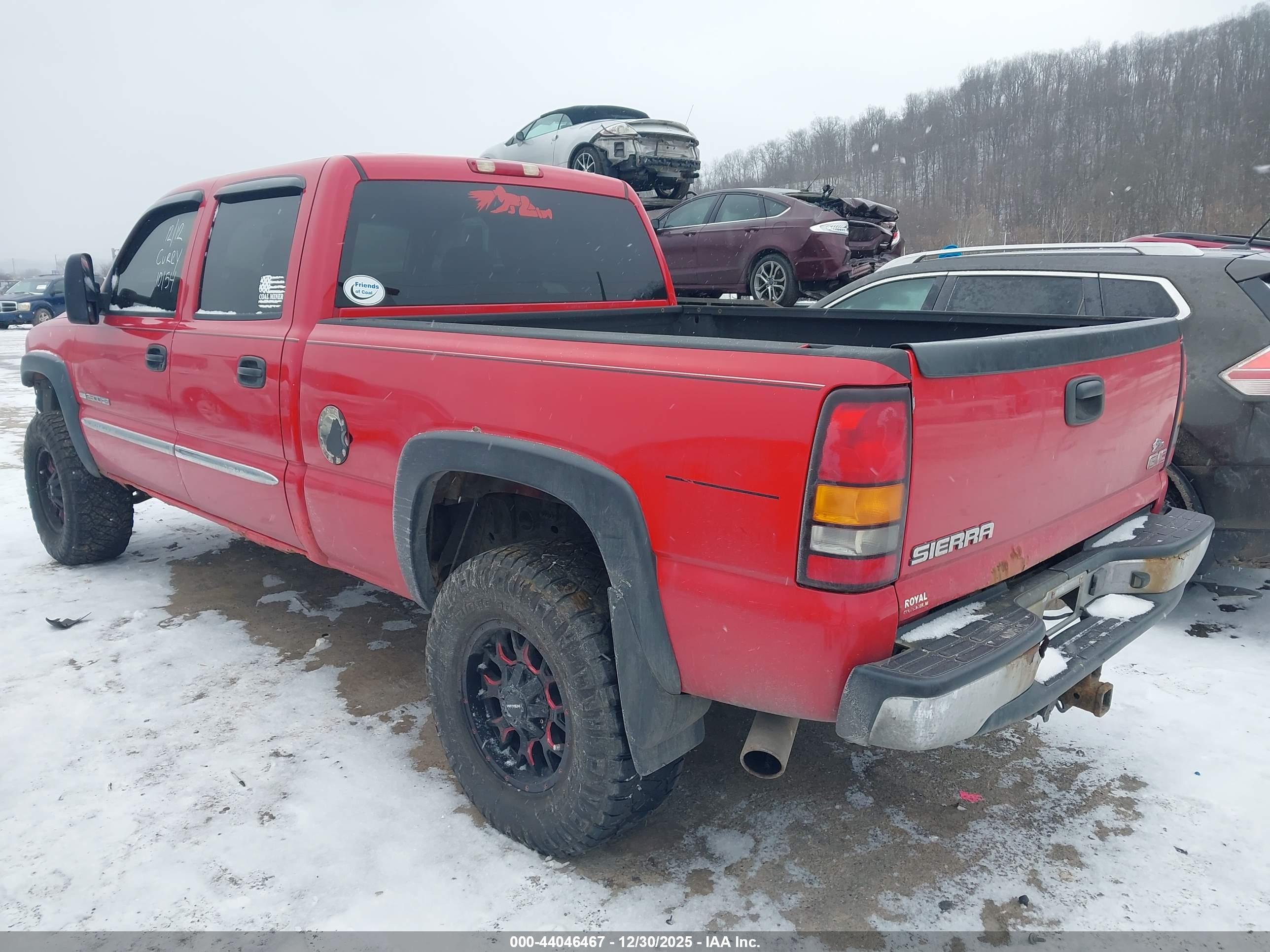 GMC SIERRA image 3