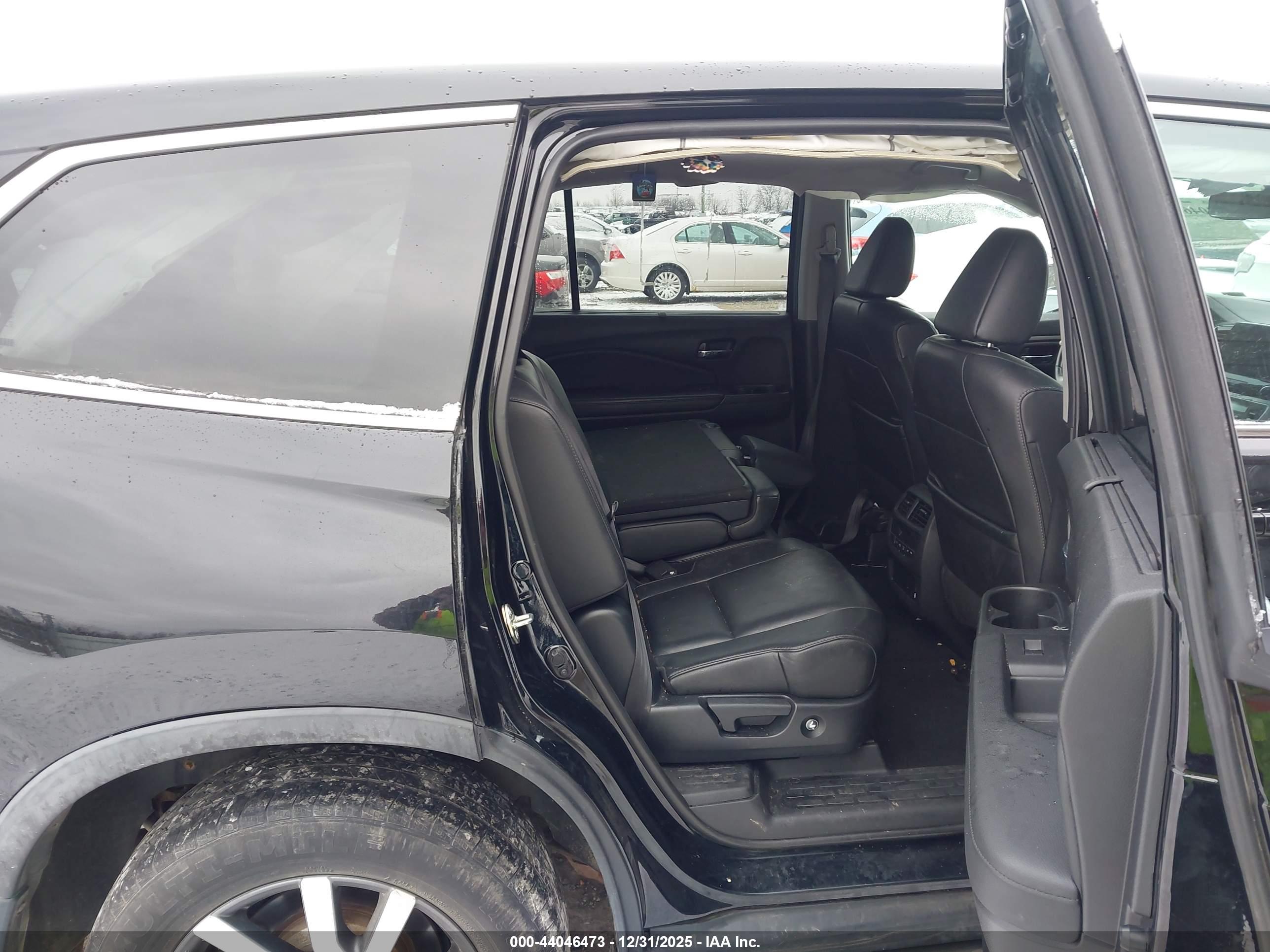 HONDA PILOT image 8