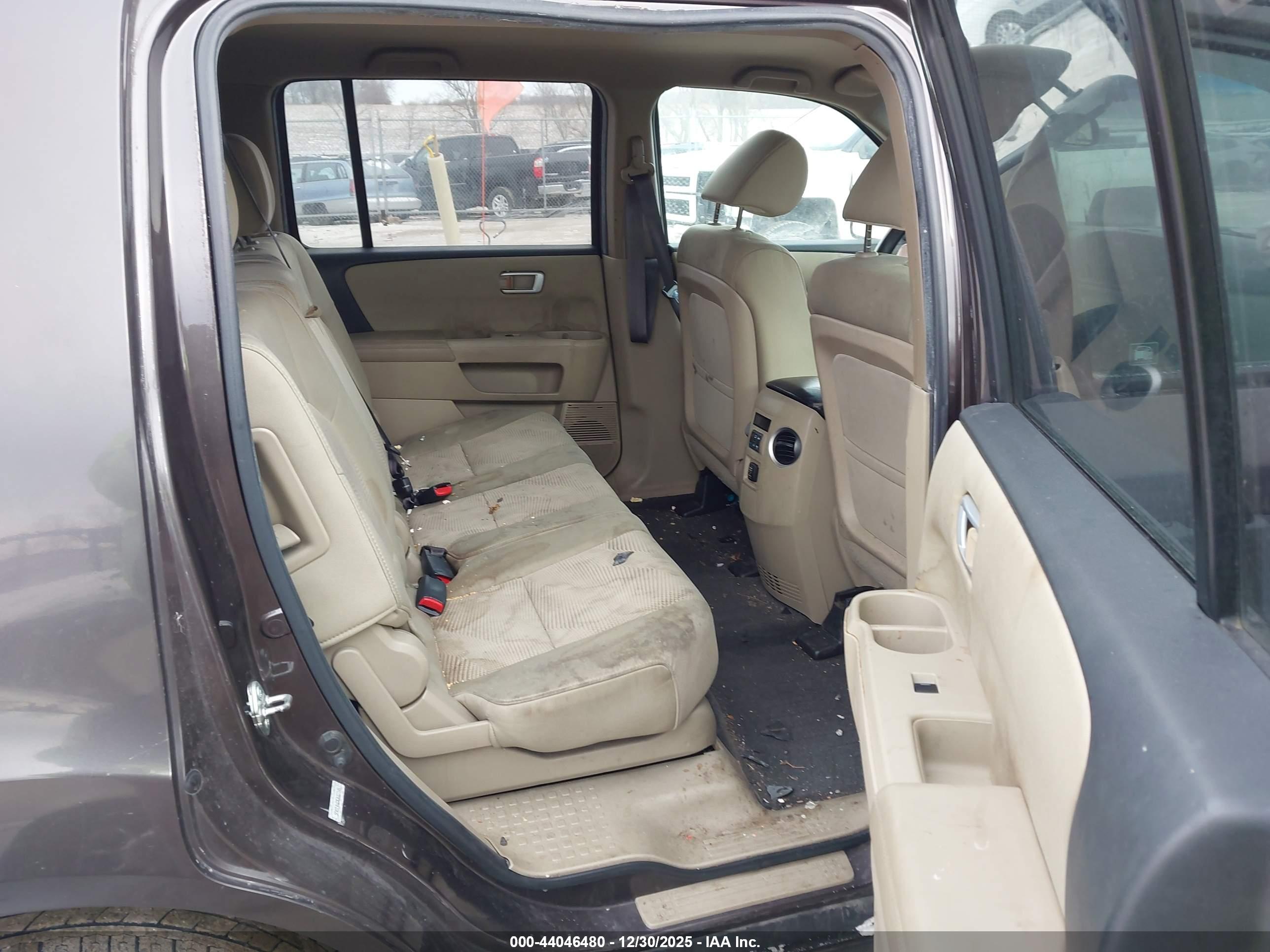 HONDA PILOT image 8