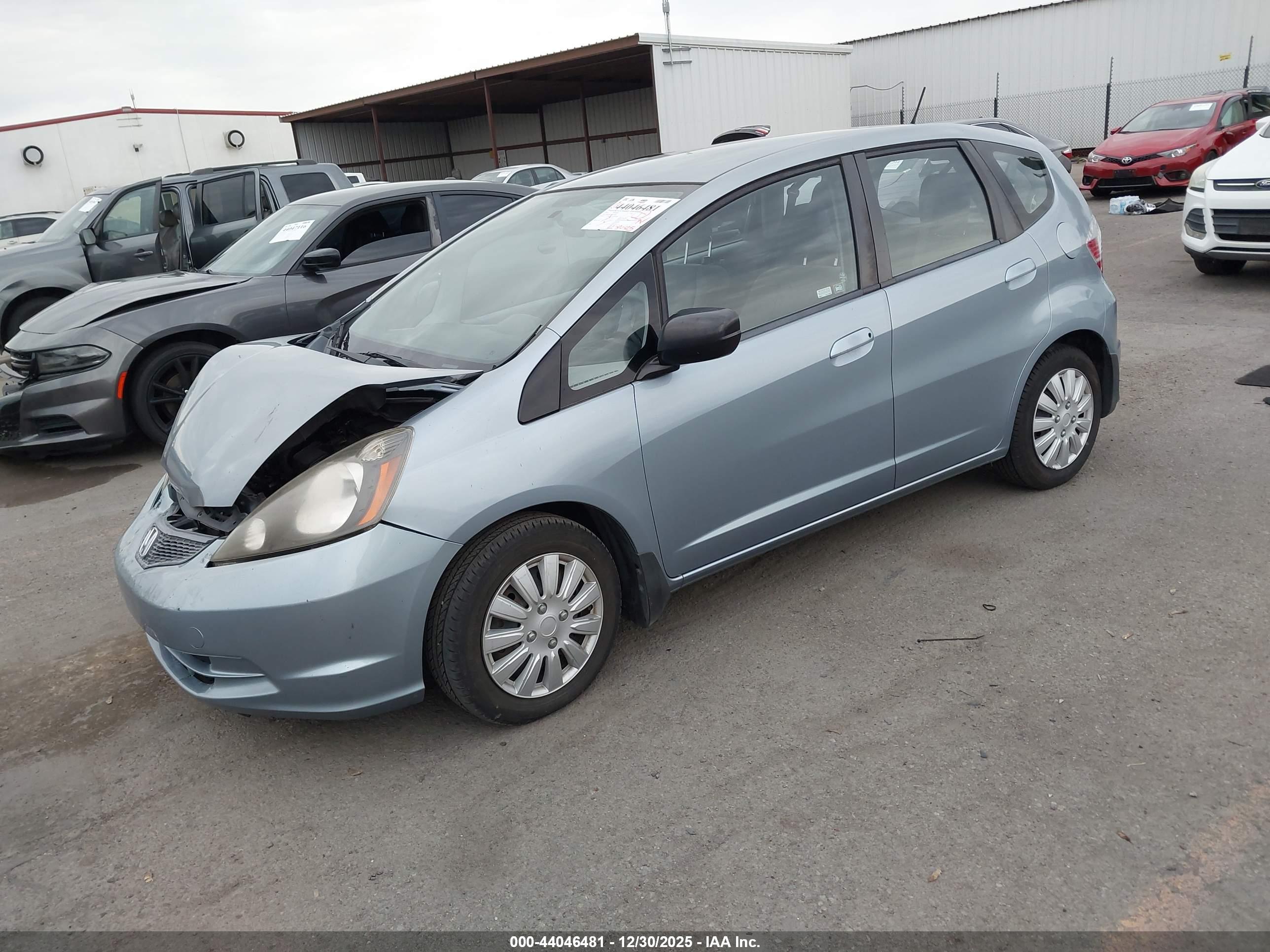 HONDA FIT image 2