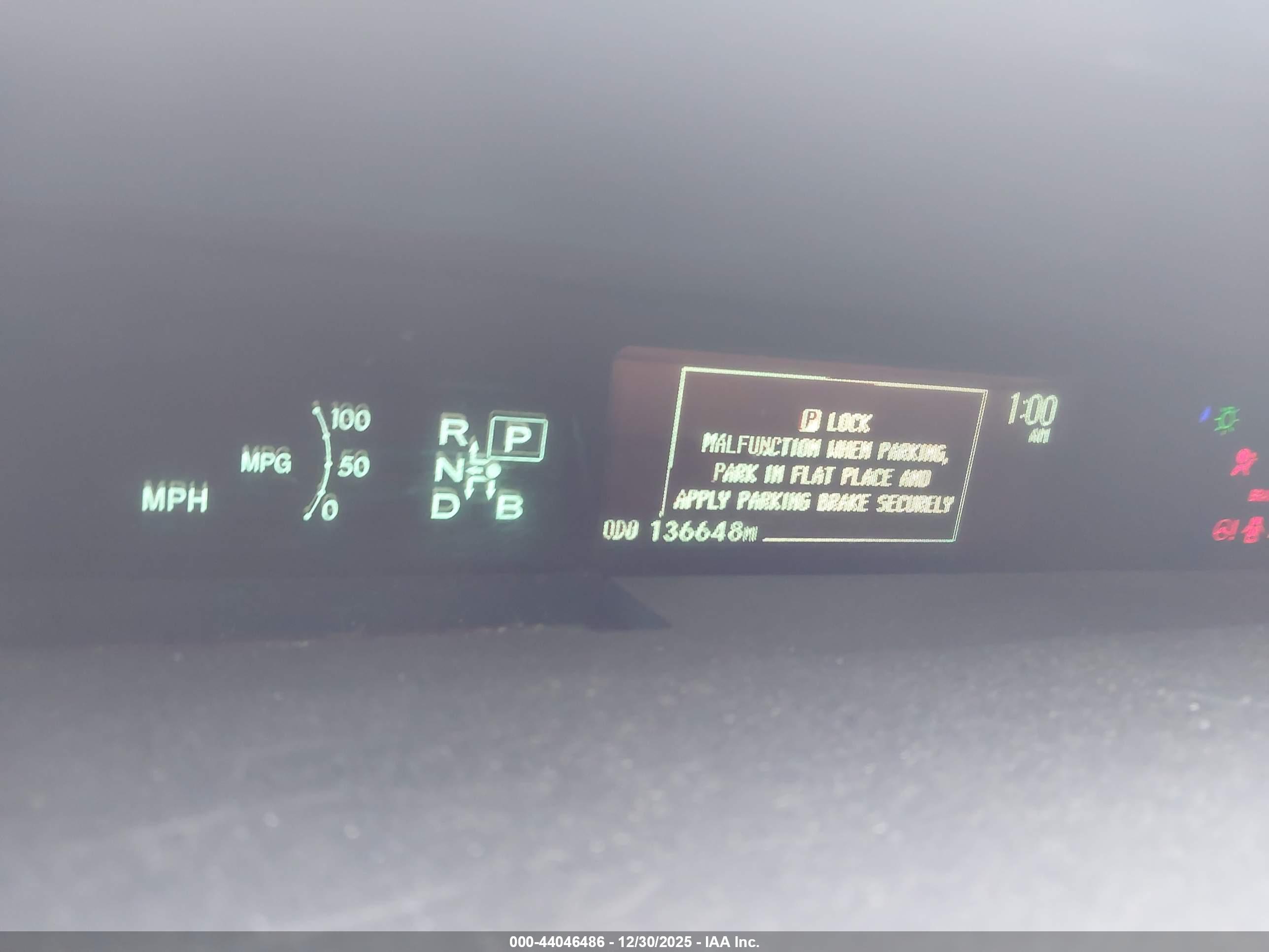 TOYOTA PRIUS image 7