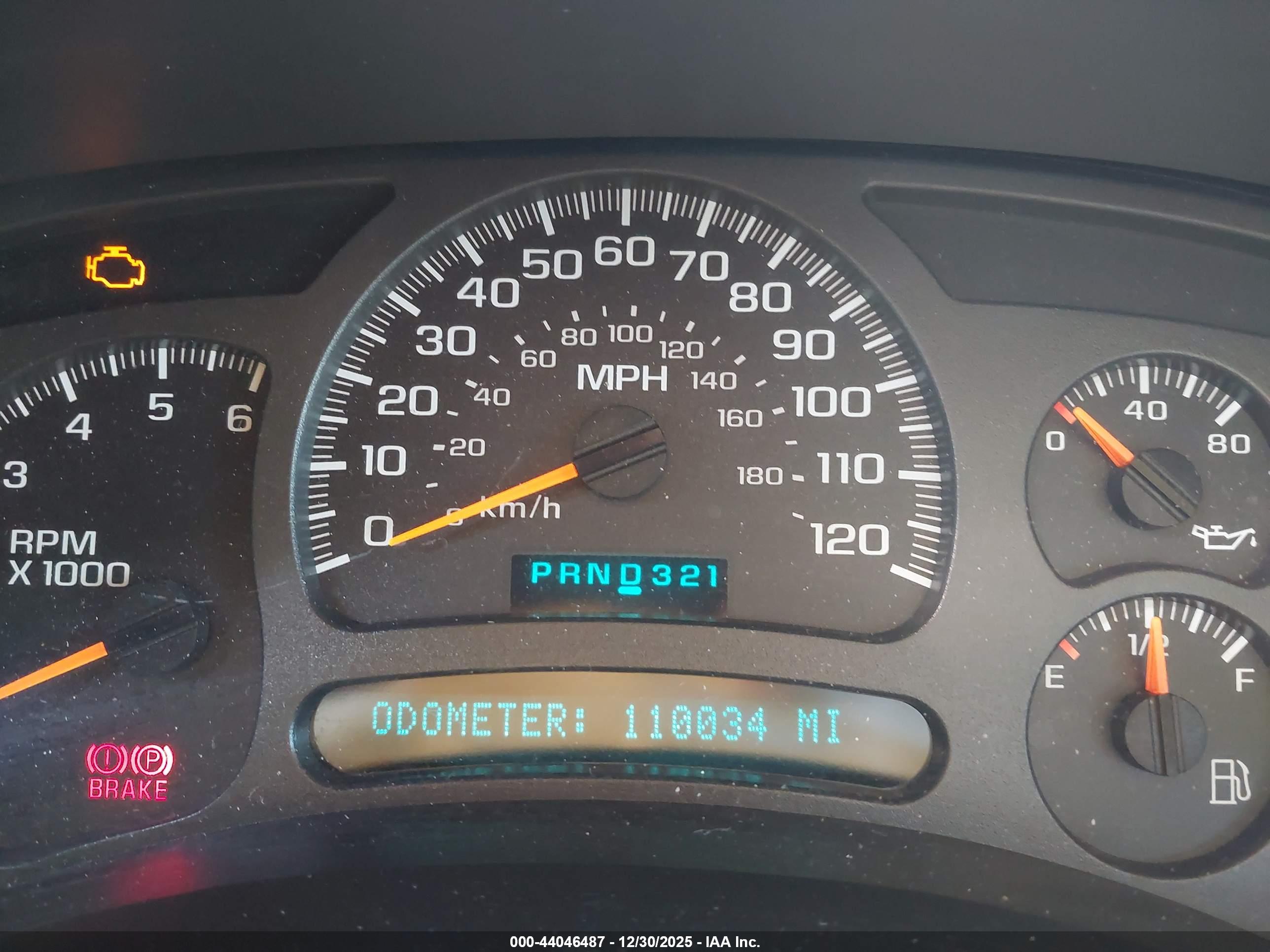 CHEVROLET TAHOE image 7