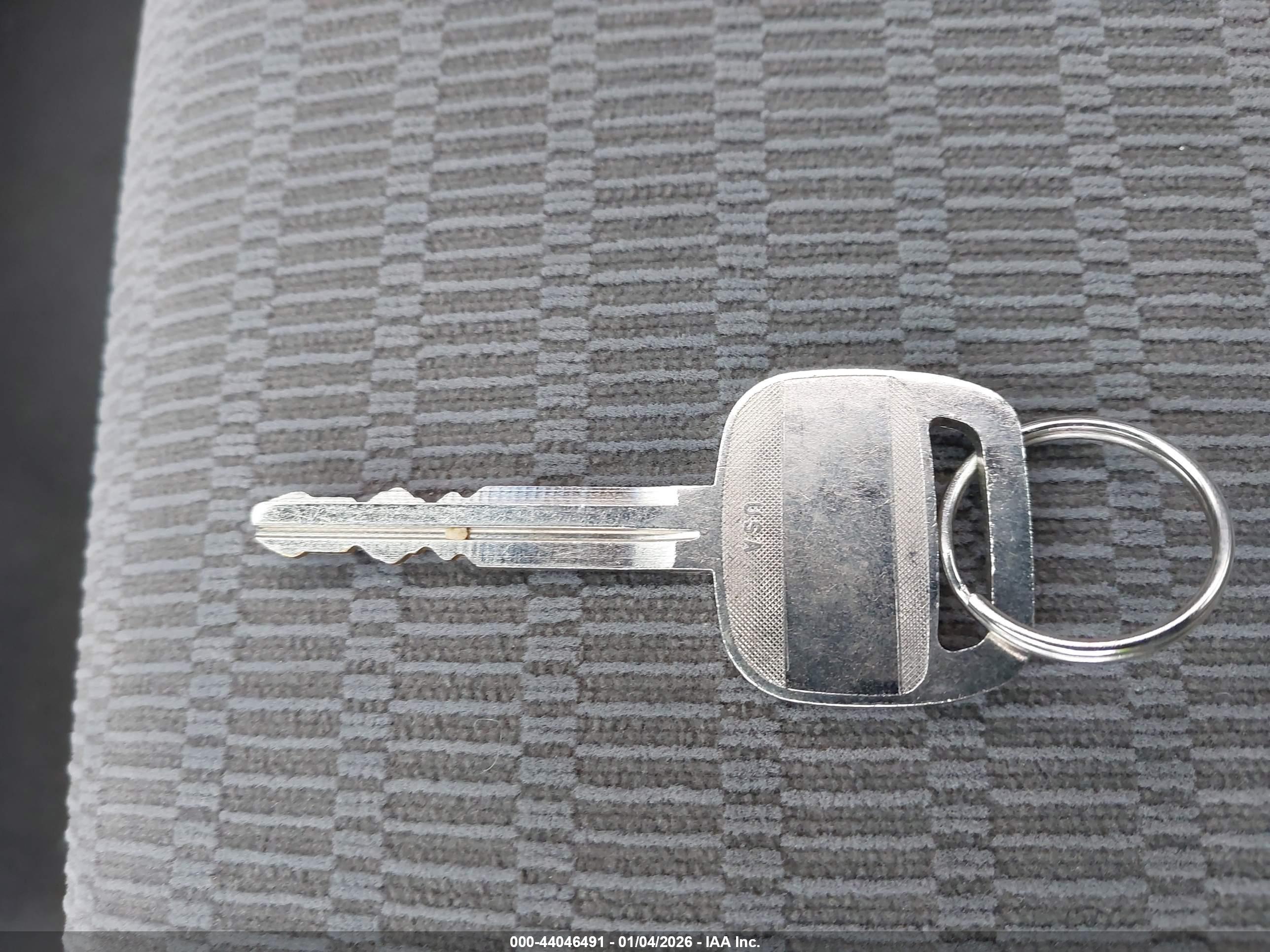TOYOTA CAMRY image 11