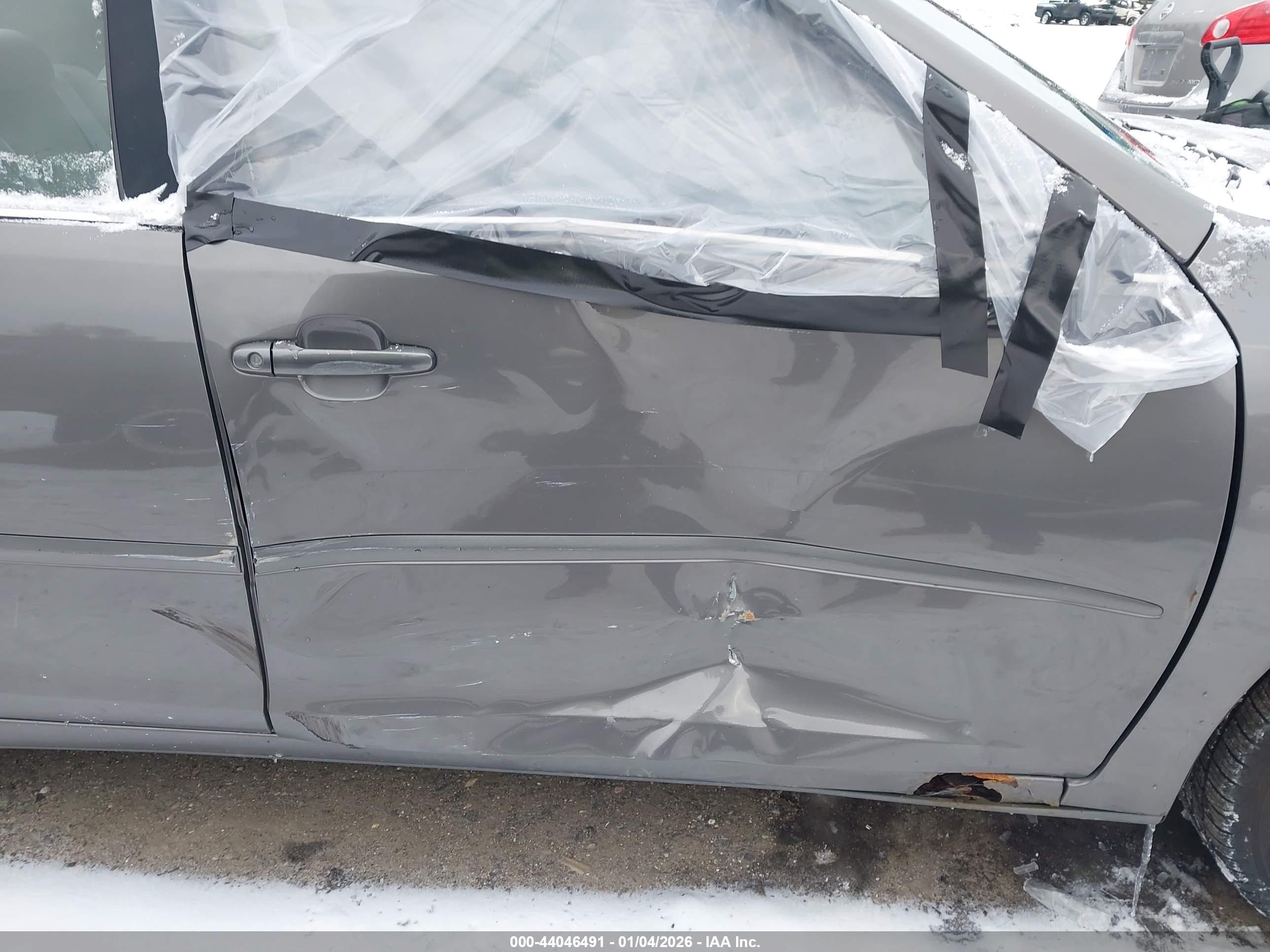 TOYOTA CAMRY image 6