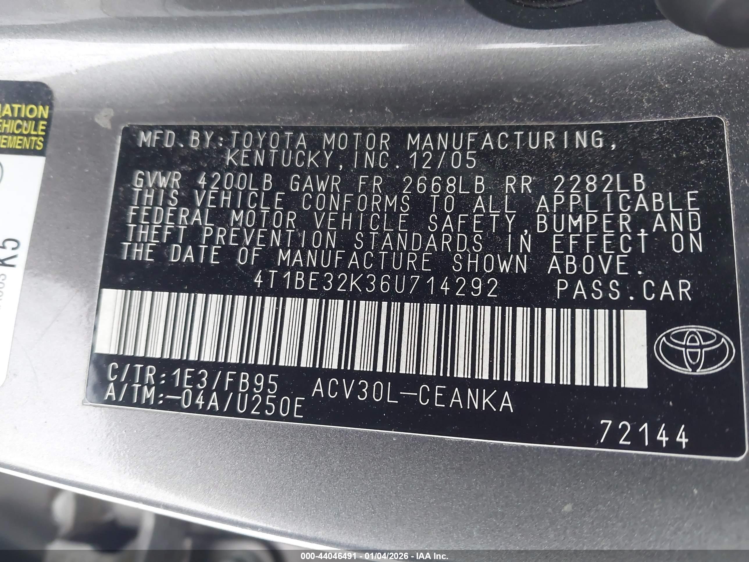 TOYOTA CAMRY image 9
