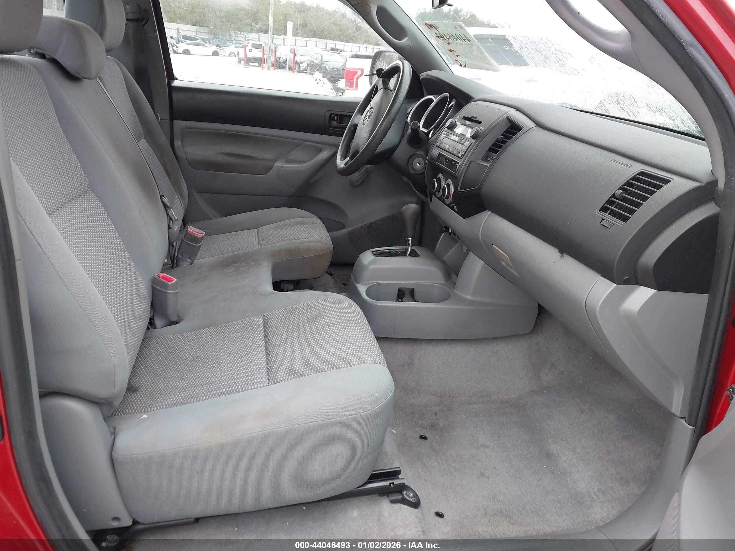 TOYOTA TACOMA image 5