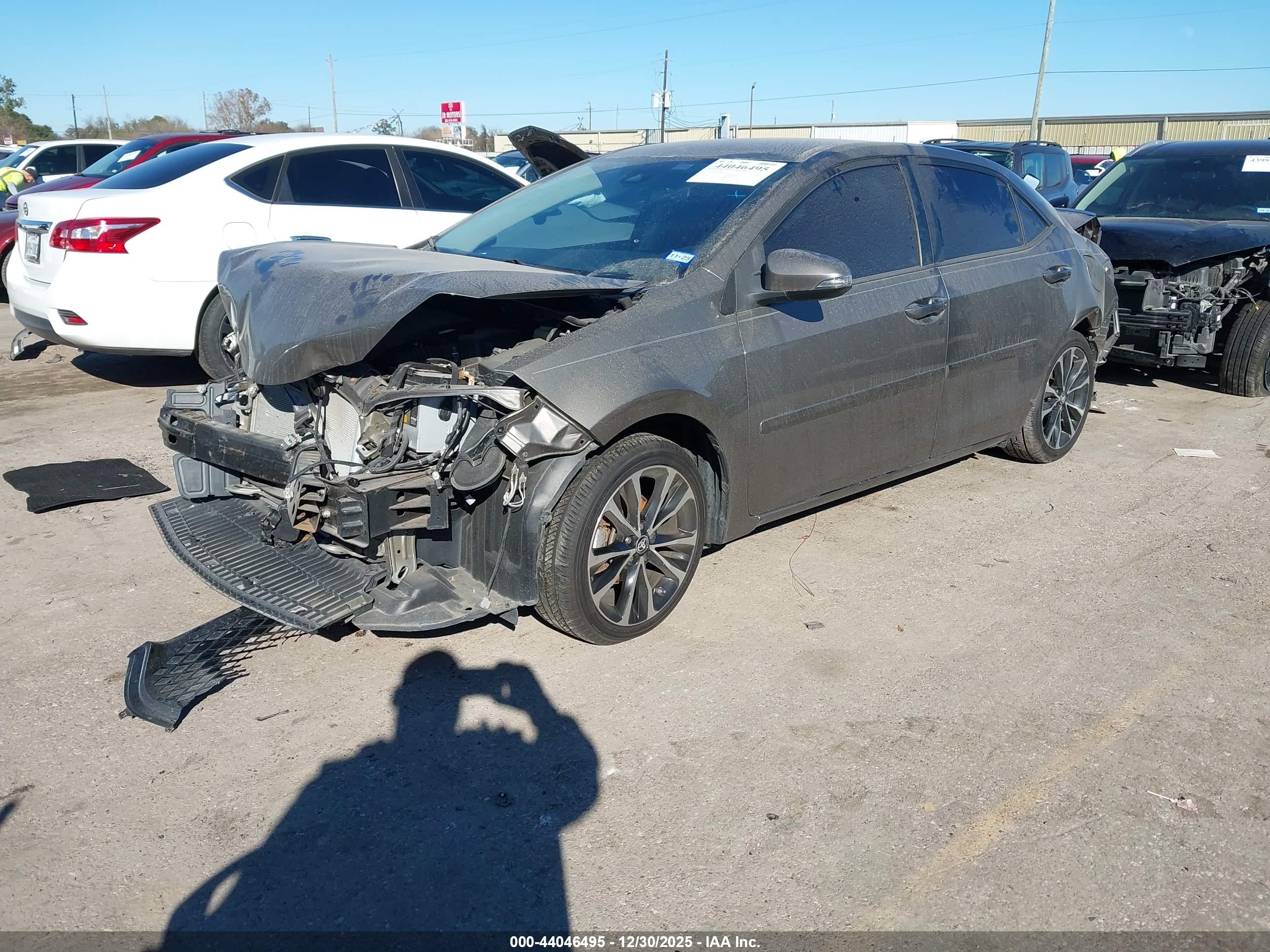 TOYOTA COROLLA image 2