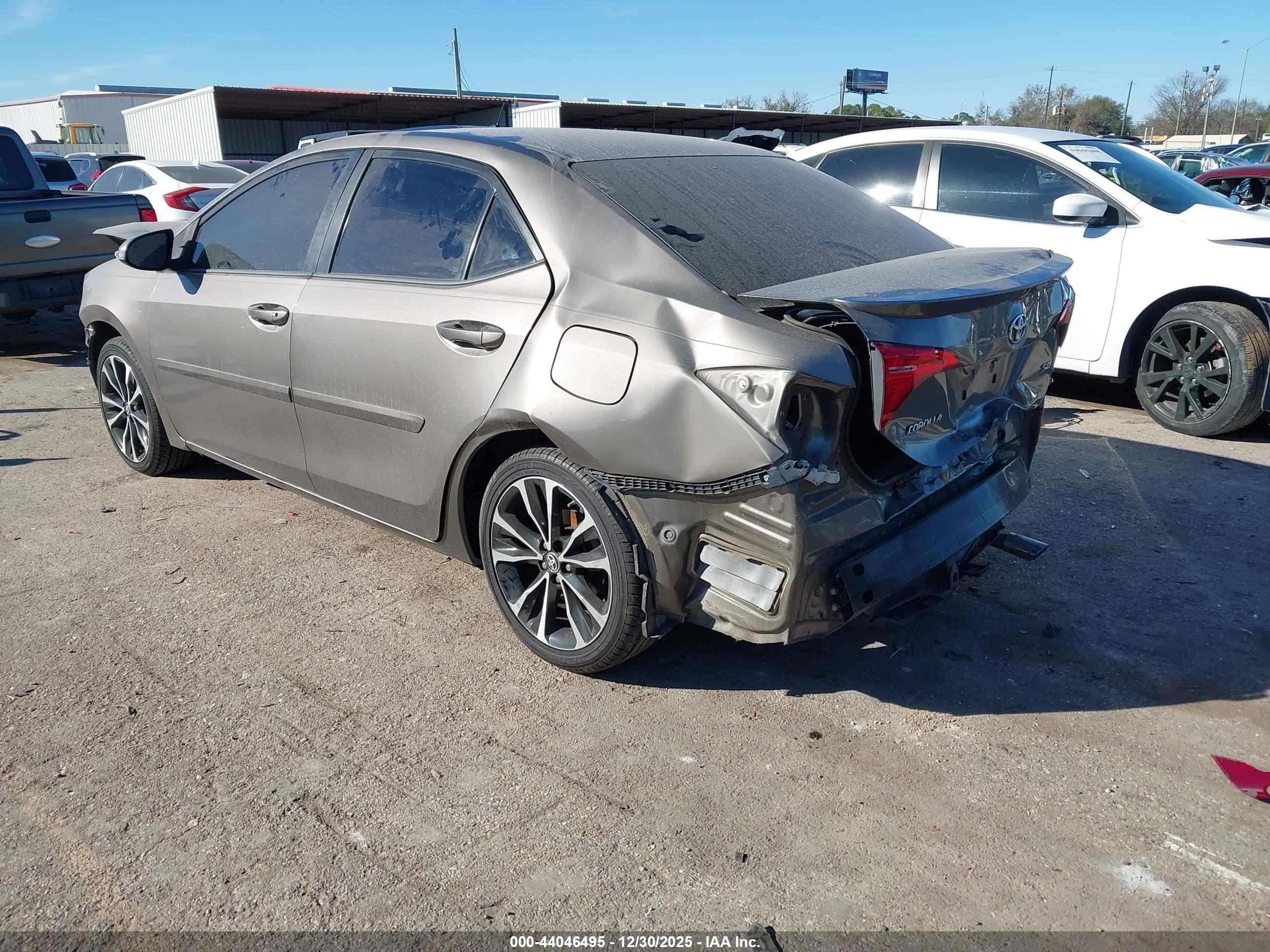 TOYOTA COROLLA image 3