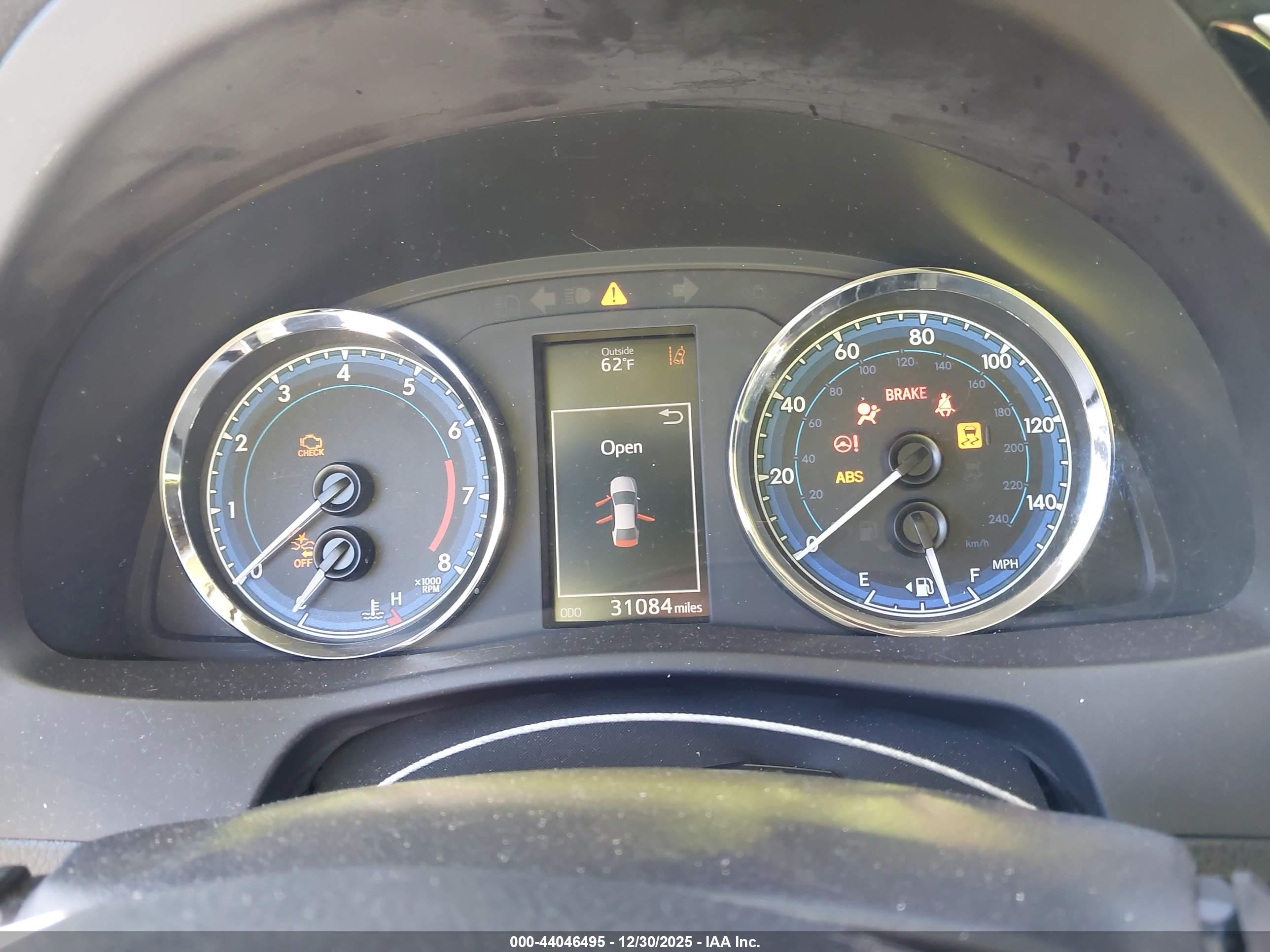 TOYOTA COROLLA image 7