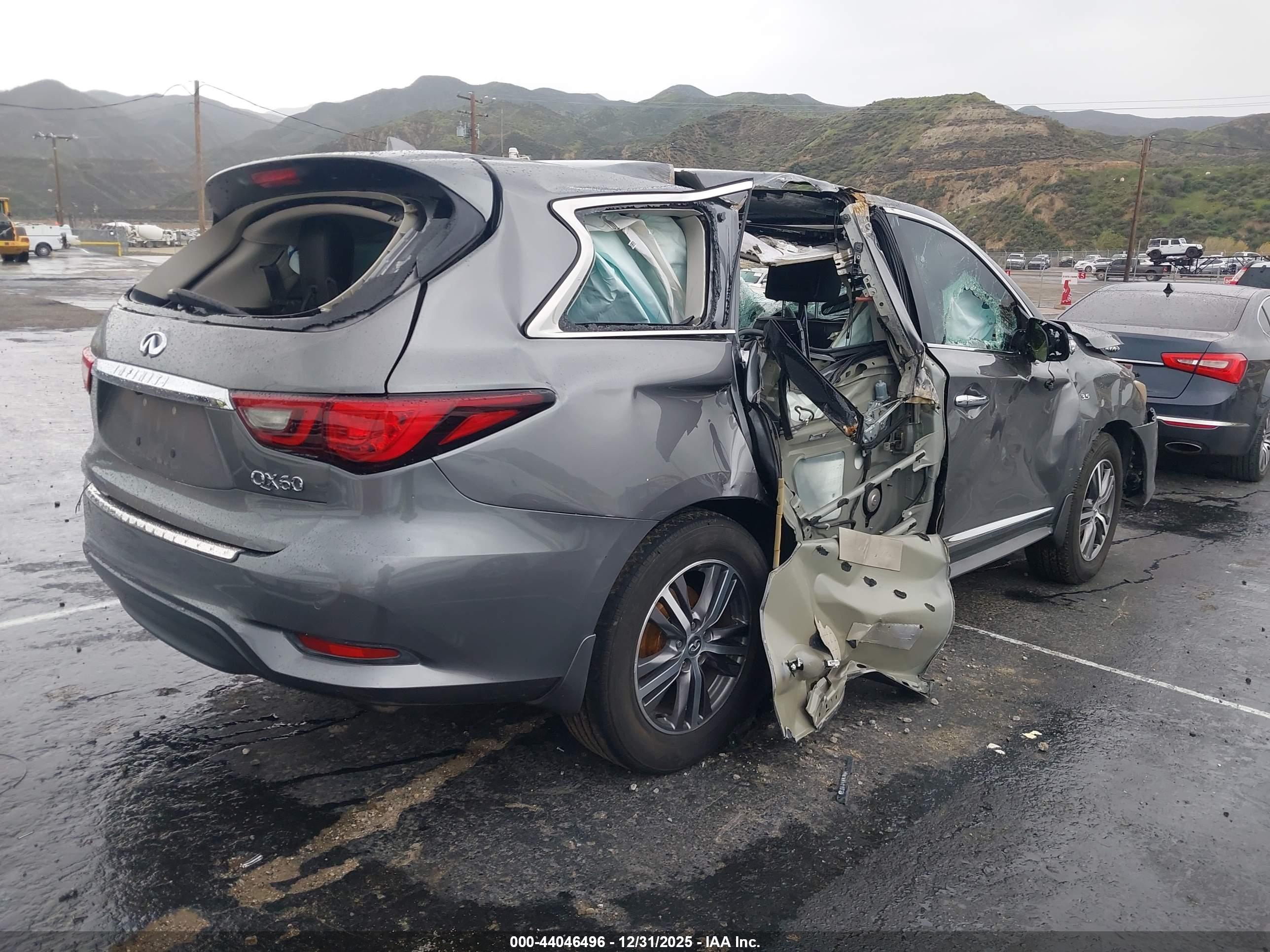INFINITI QX60 image 4