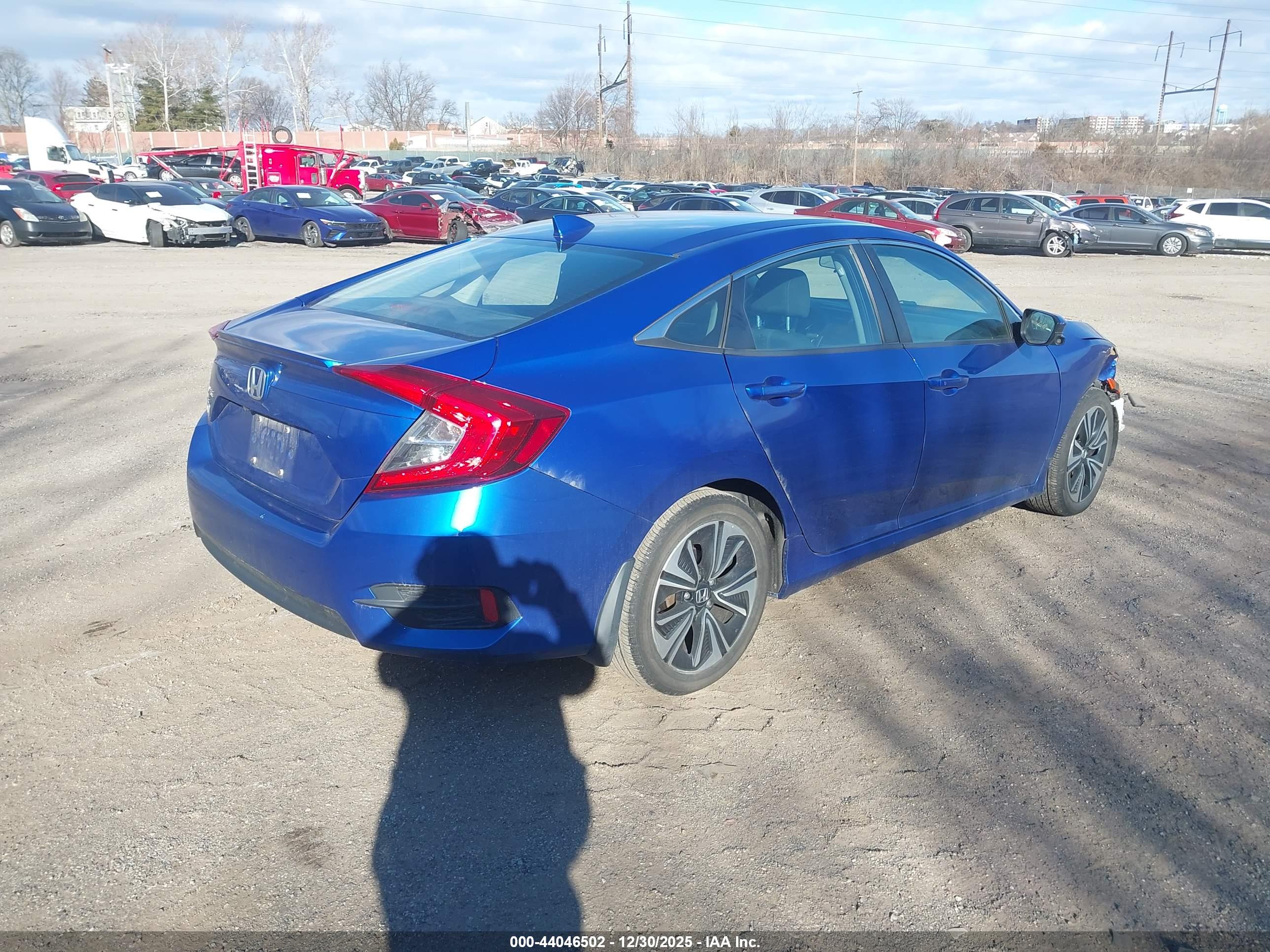 HONDA CIVIC image 4