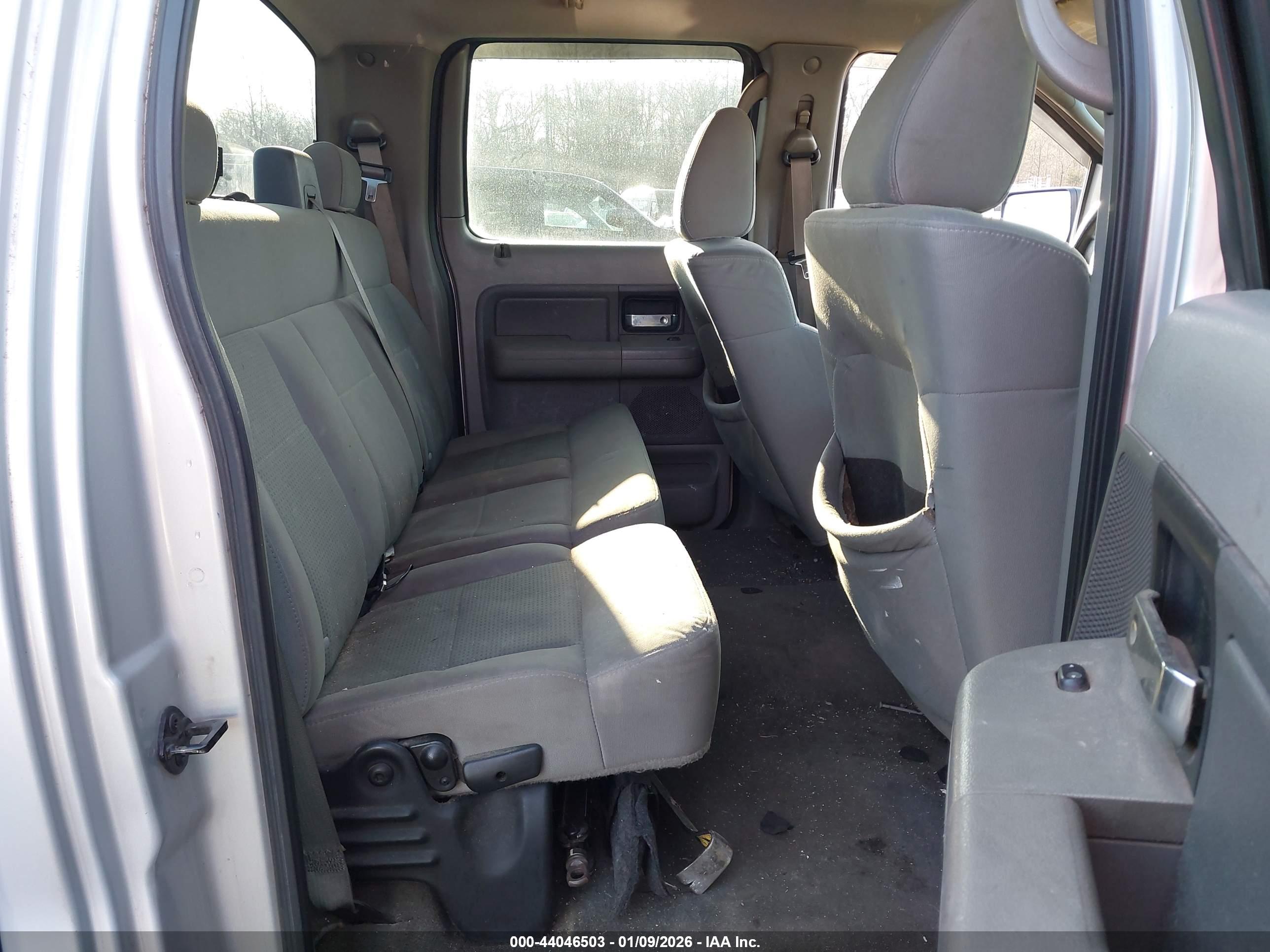 FORD F-150 image 8