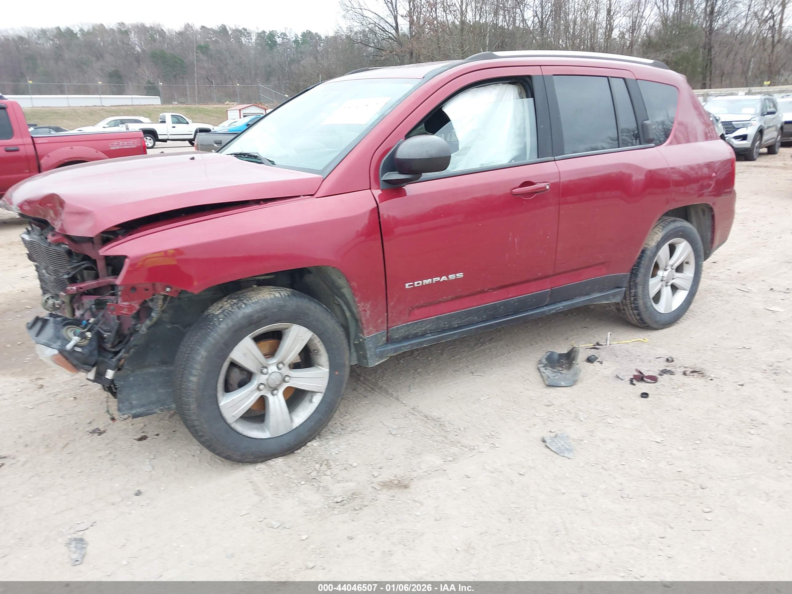 JEEP COMPASS image 2