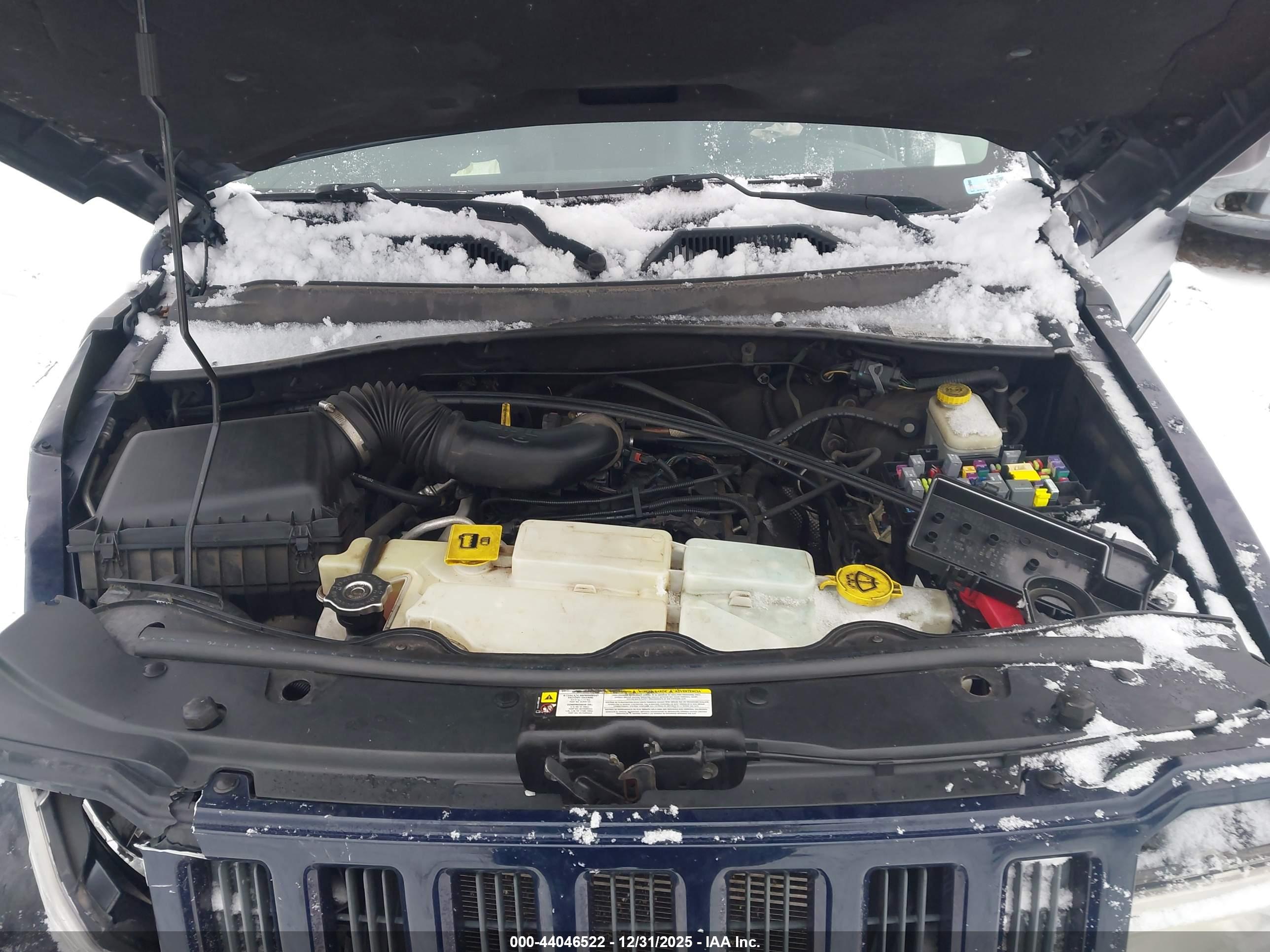 JEEP LIBERTY image 10