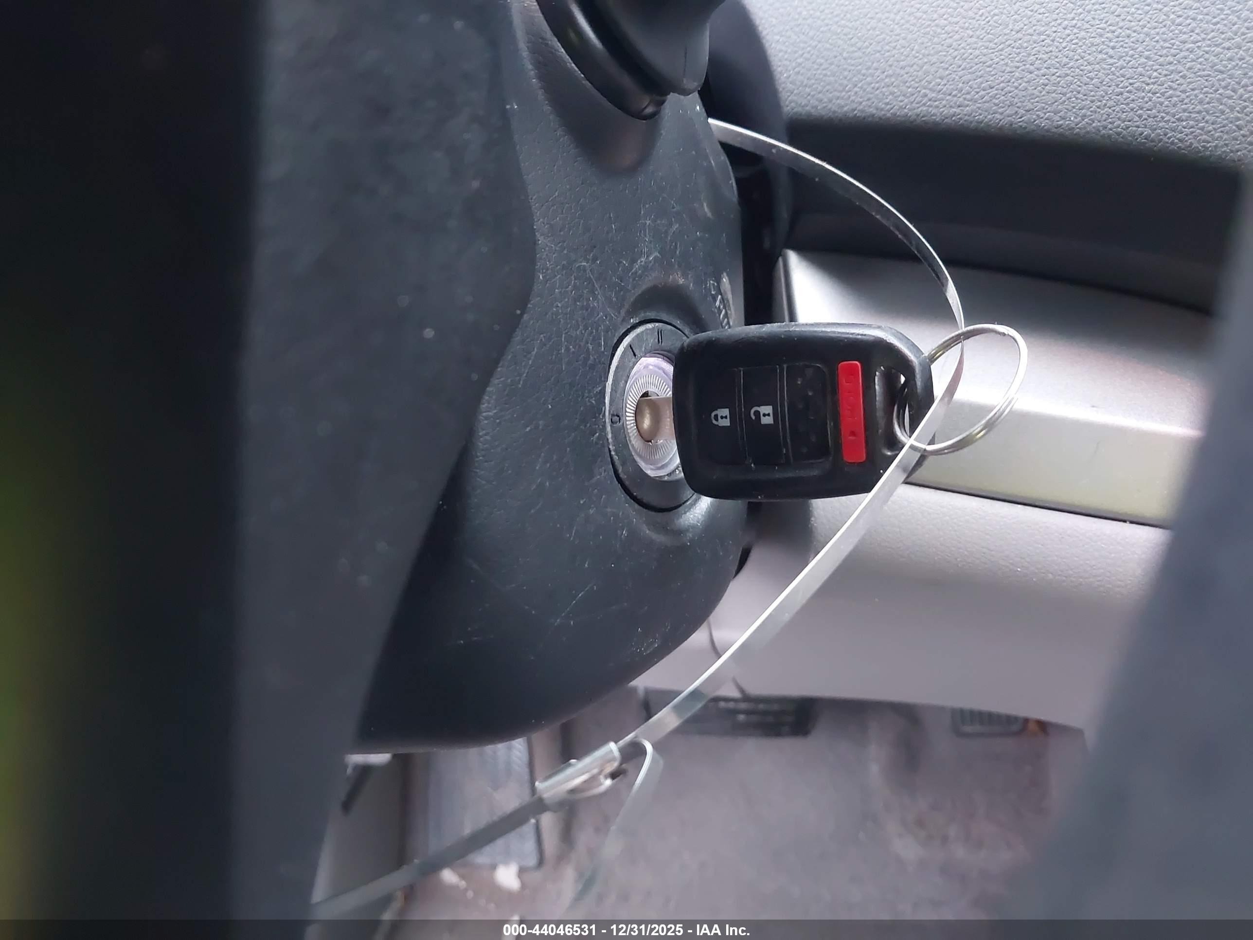 HONDA CR-V image 11
