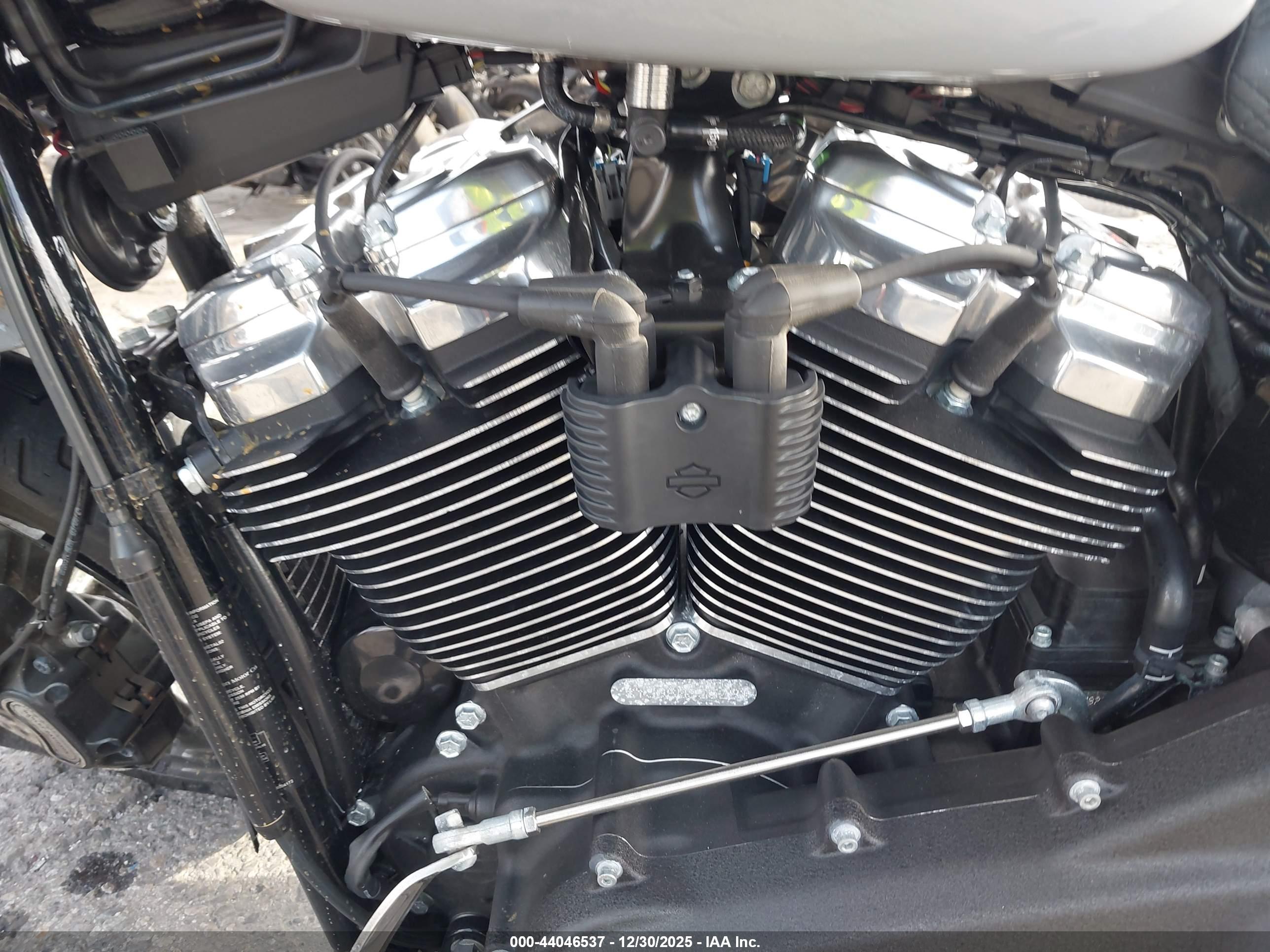 HARLEY-DAVIDSON FXBB image 9