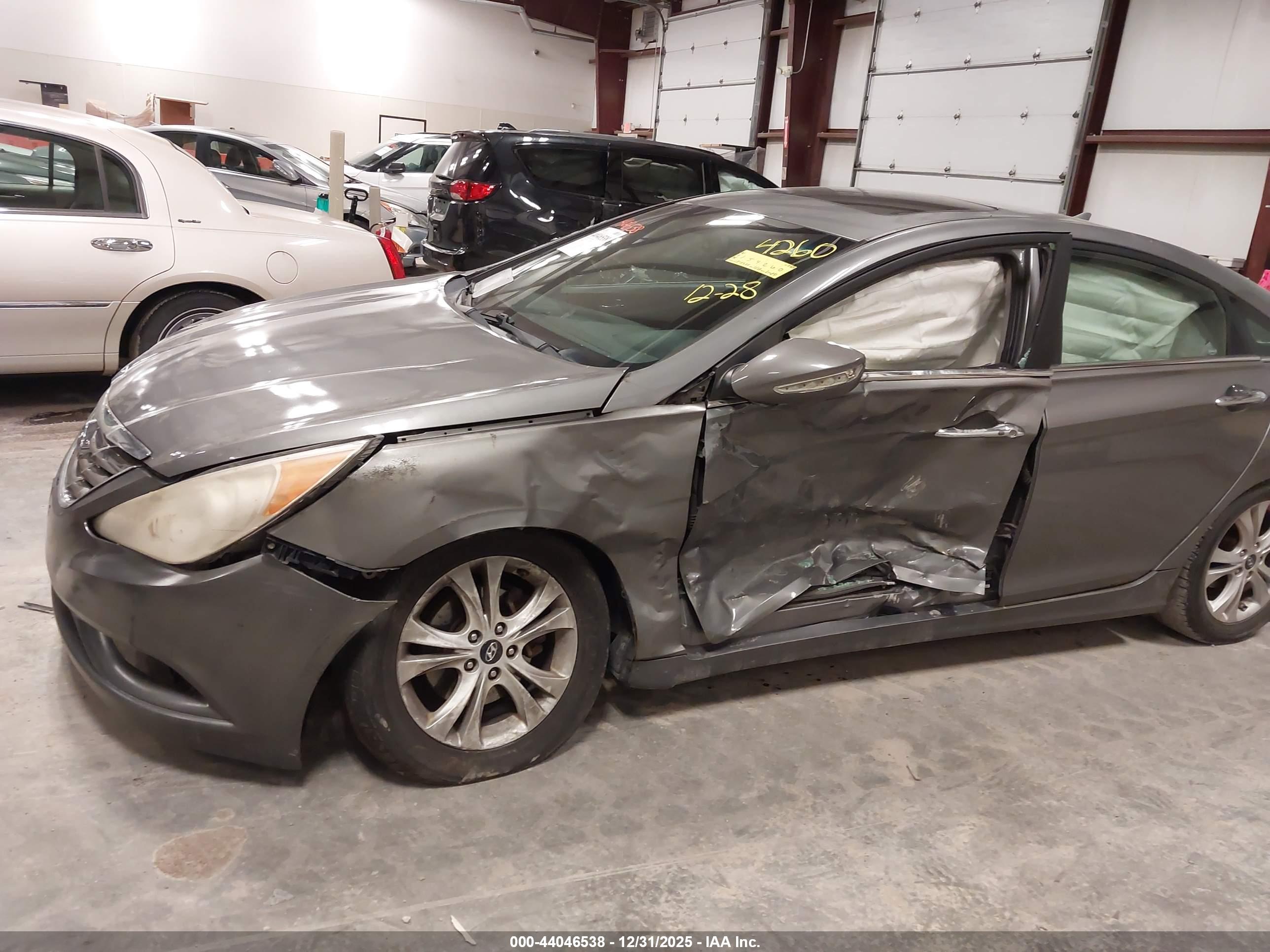 HYUNDAI SONATA image 6