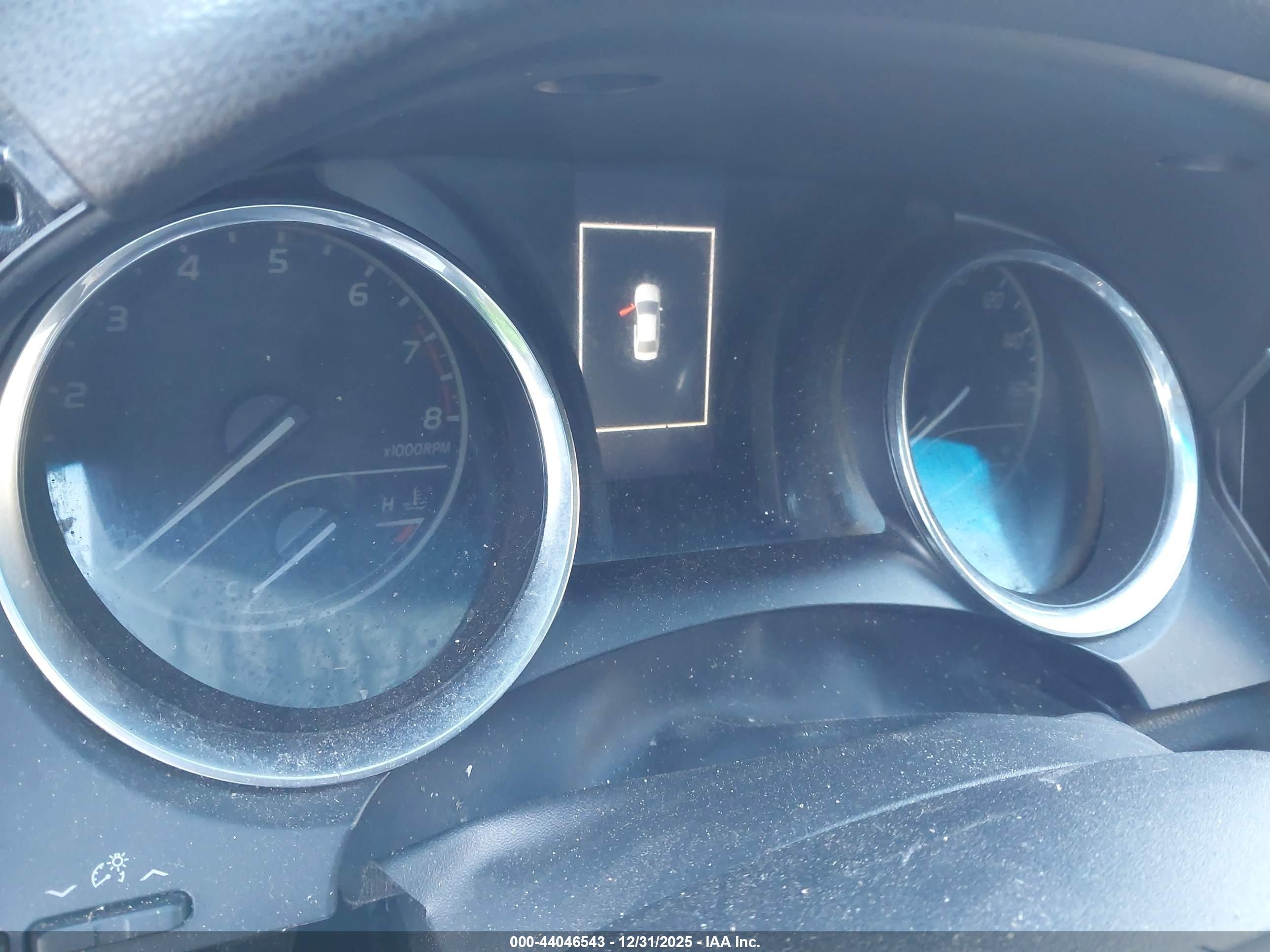 TOYOTA CAMRY image 7