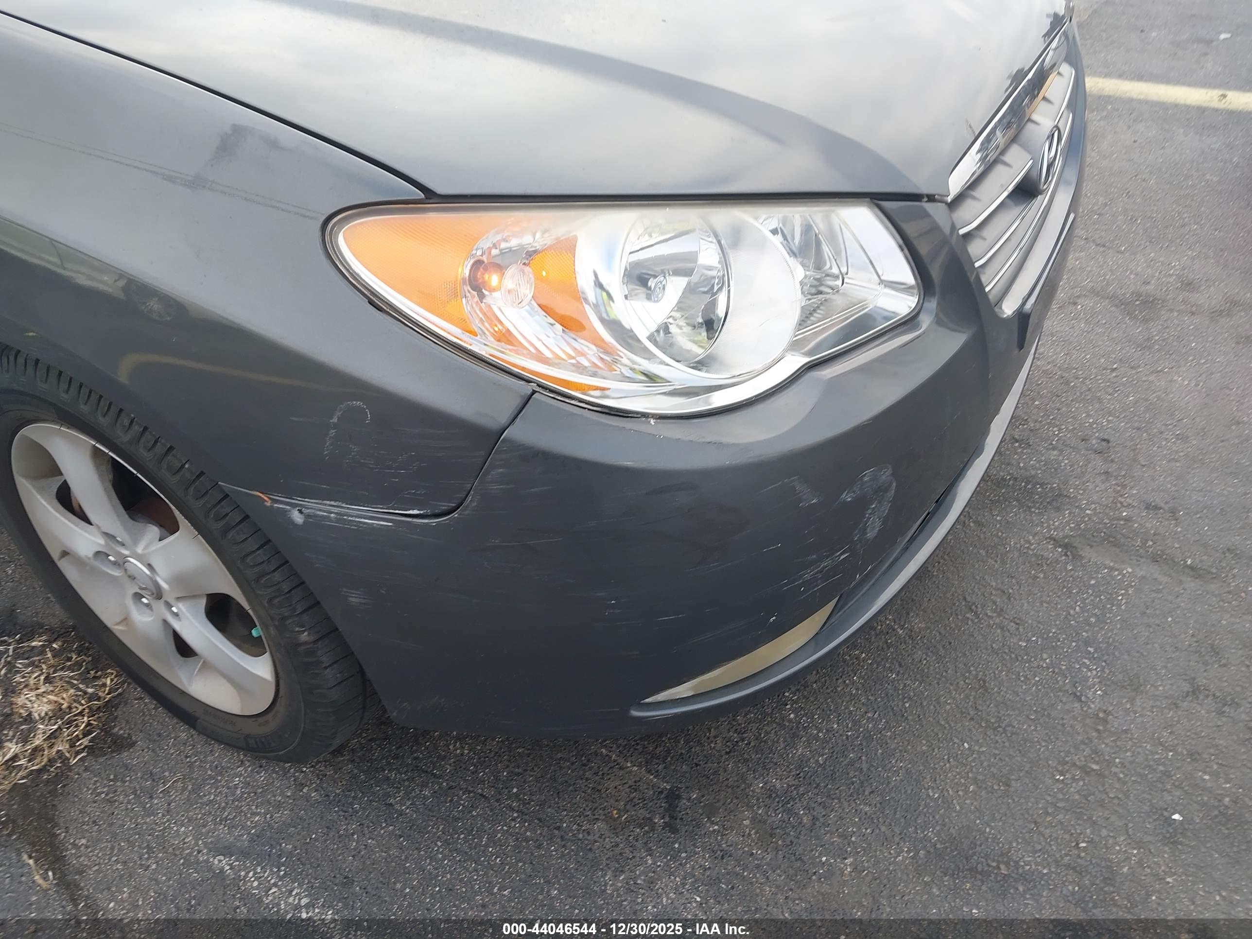 HYUNDAI ELANTRA image 6