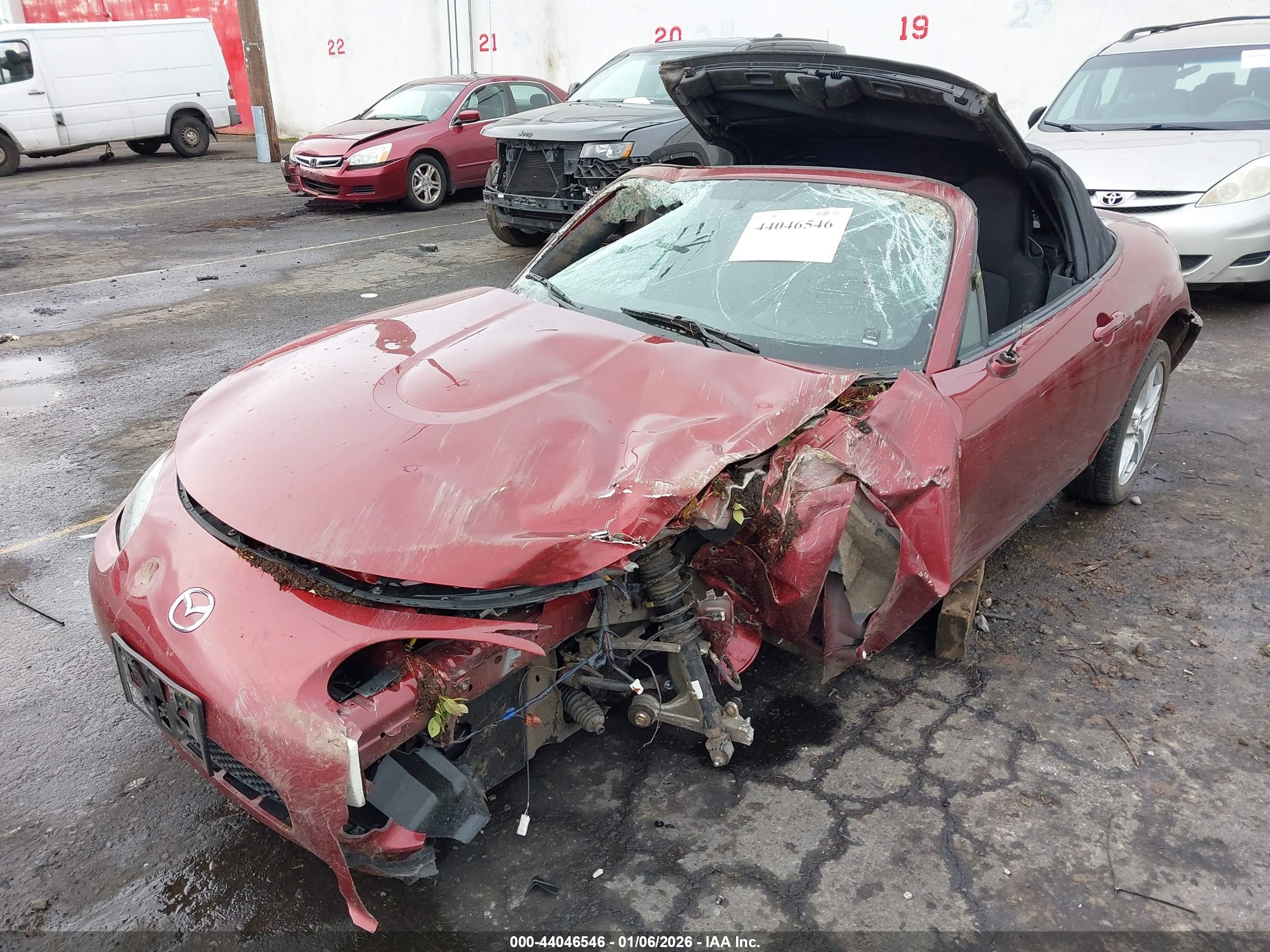 MAZDA MX-5 image 6
