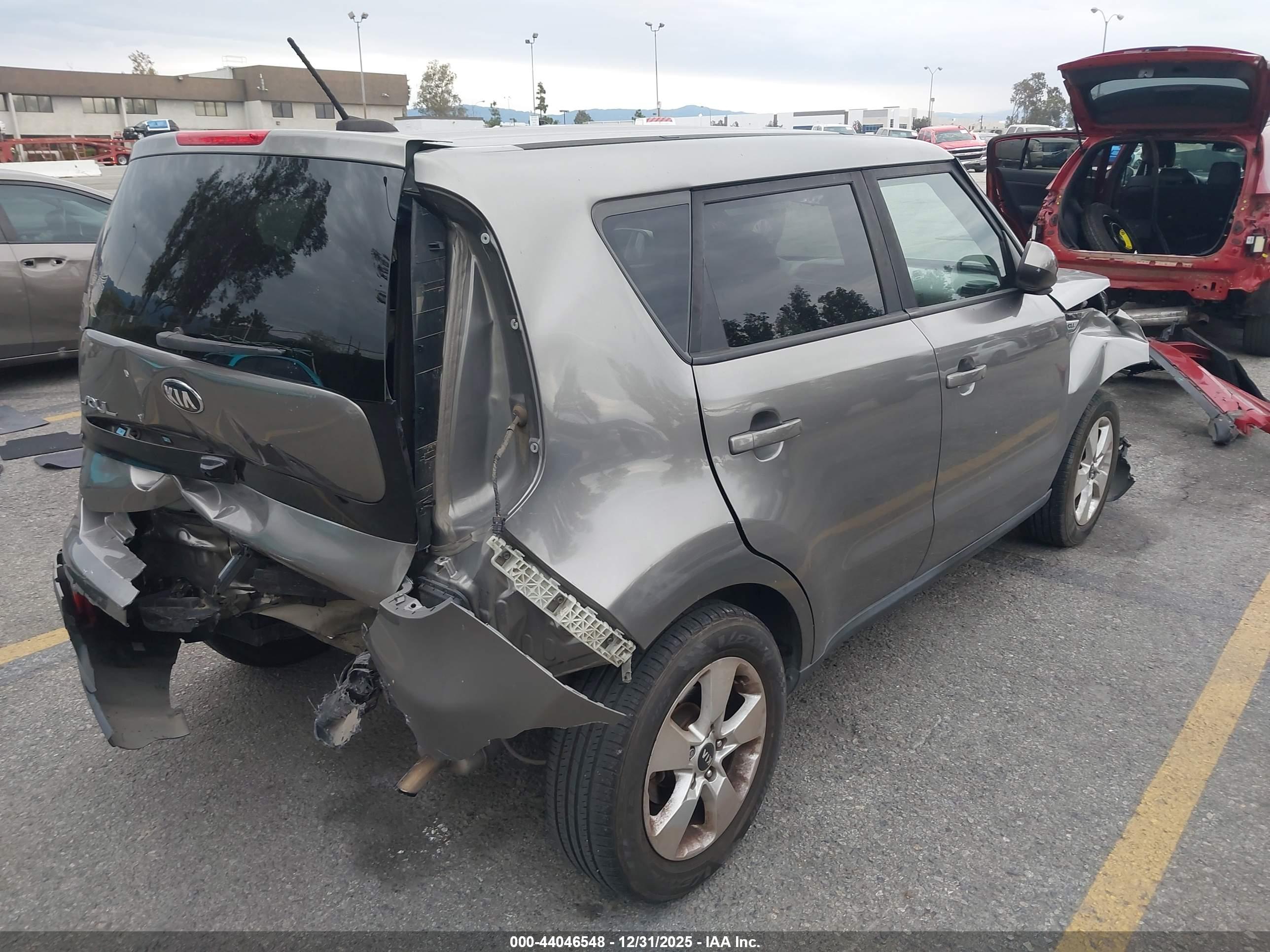 KIA SOUL image 4