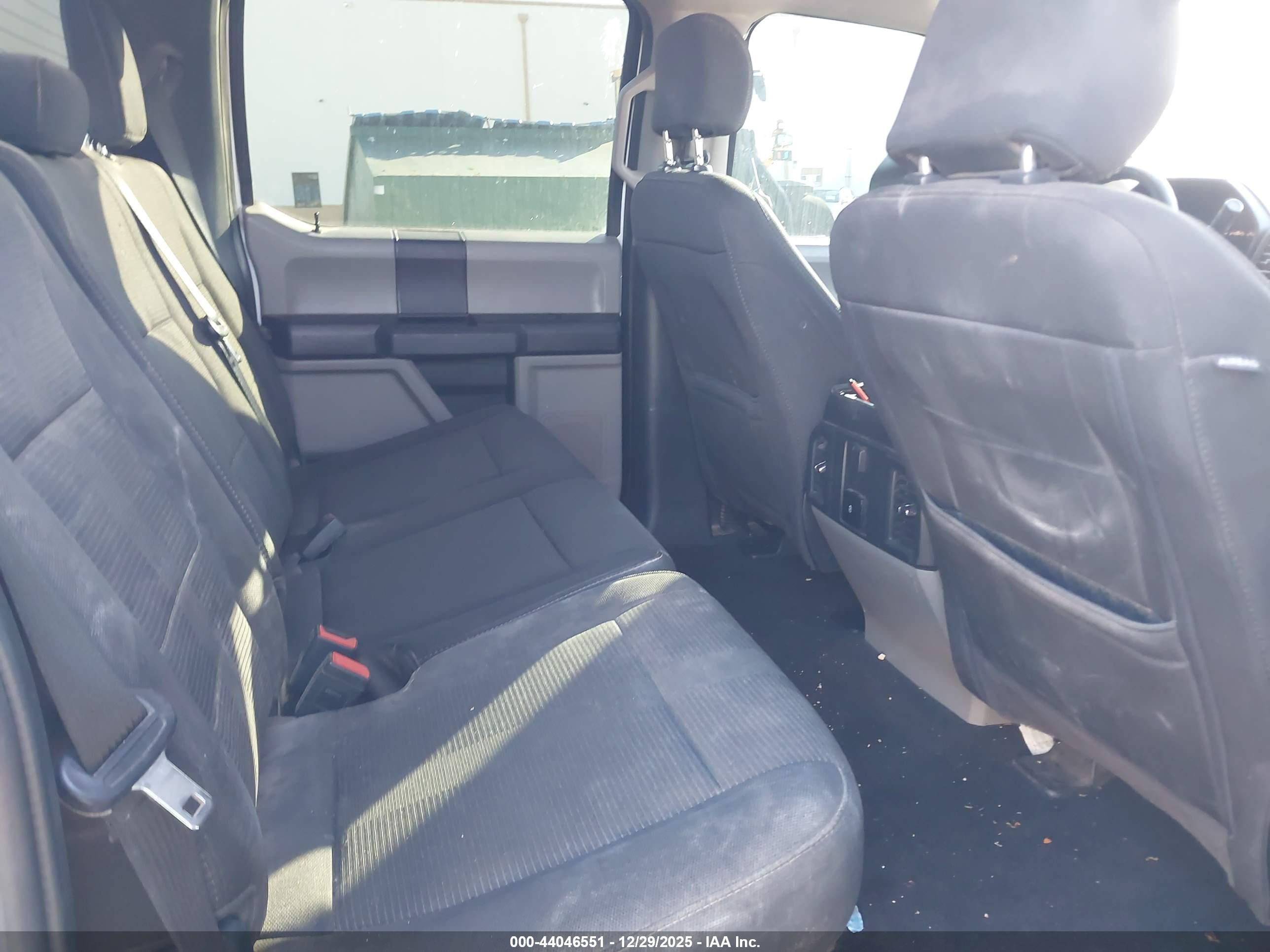 FORD F-150 image 8