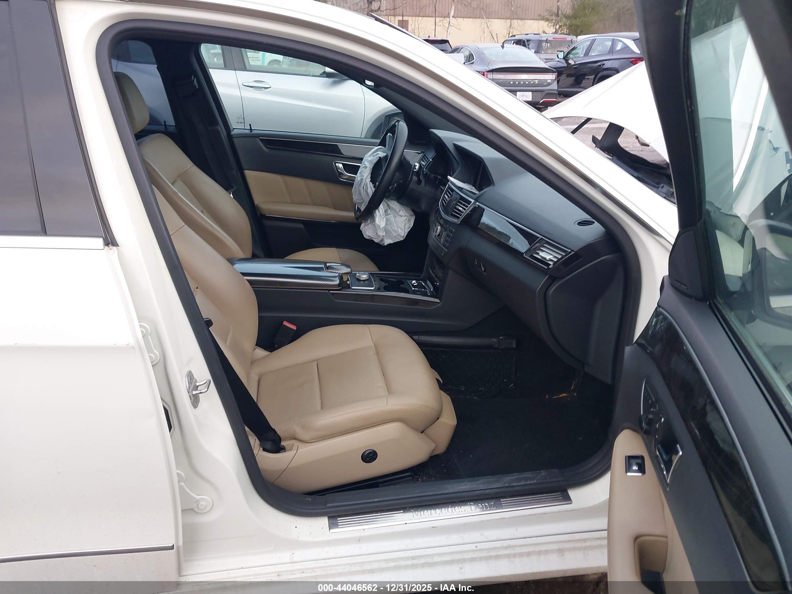MERCEDES-BENZ E image 5