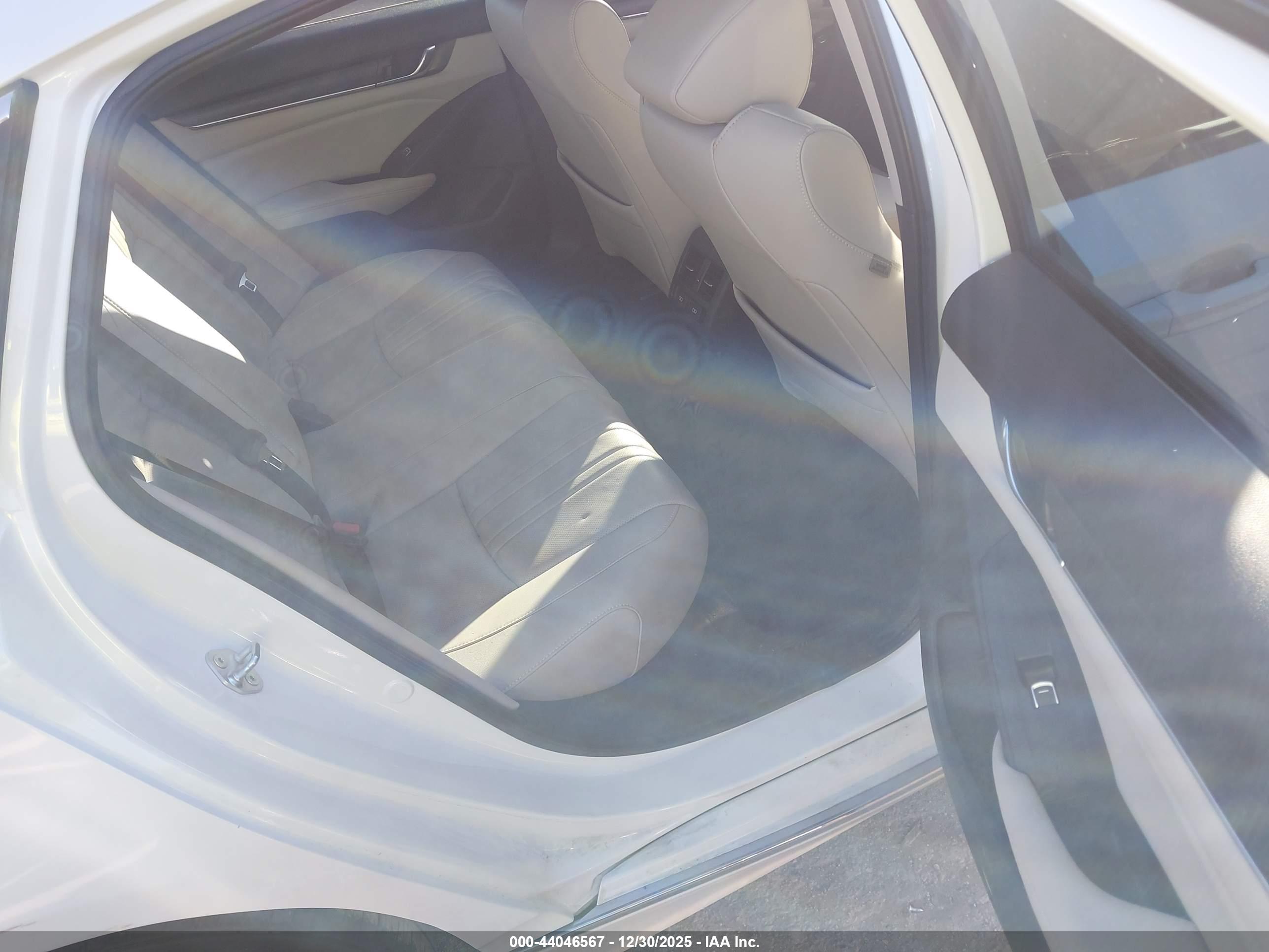 HONDA ACCORD image 8