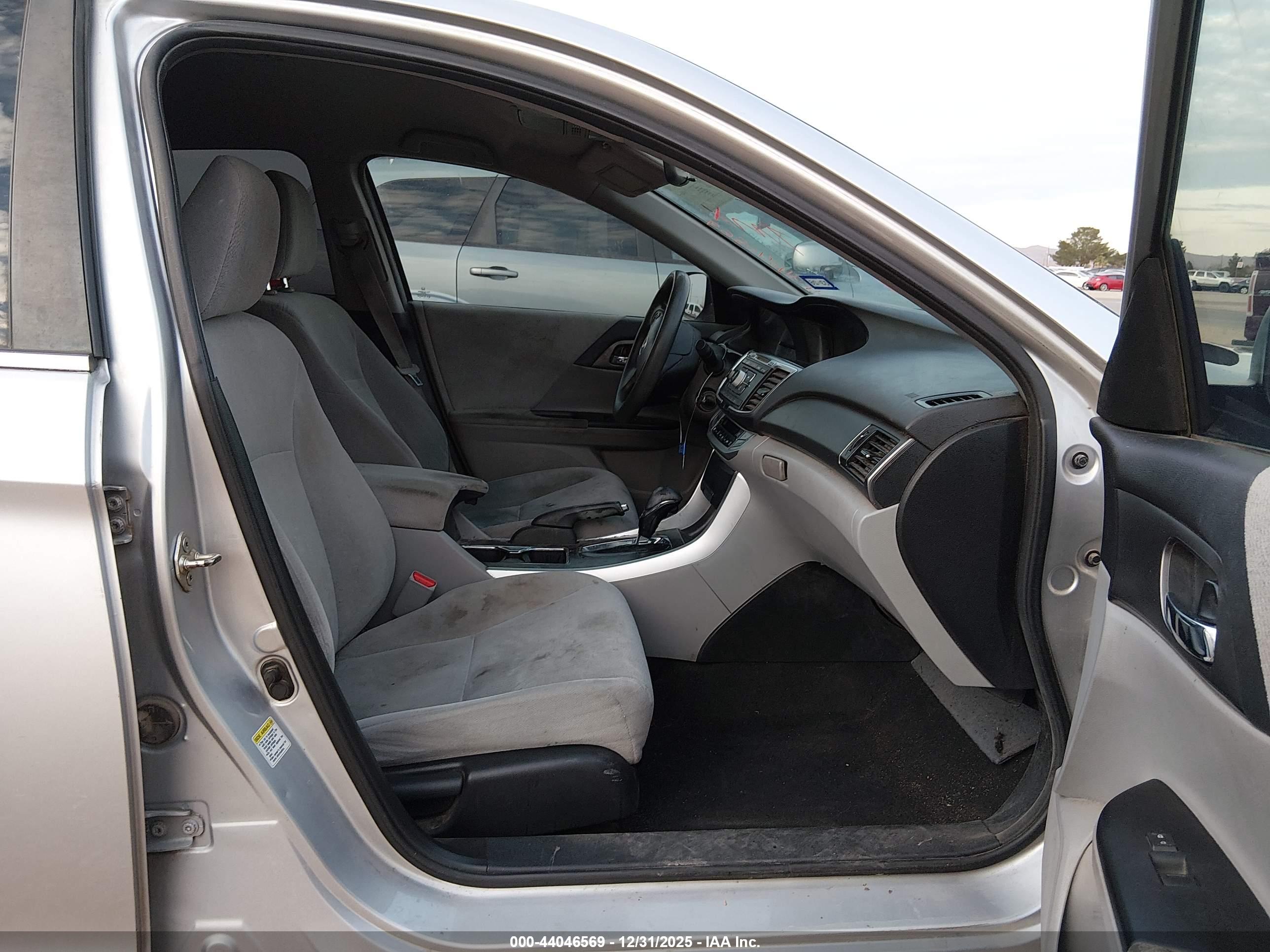 HONDA ACCORD image 5