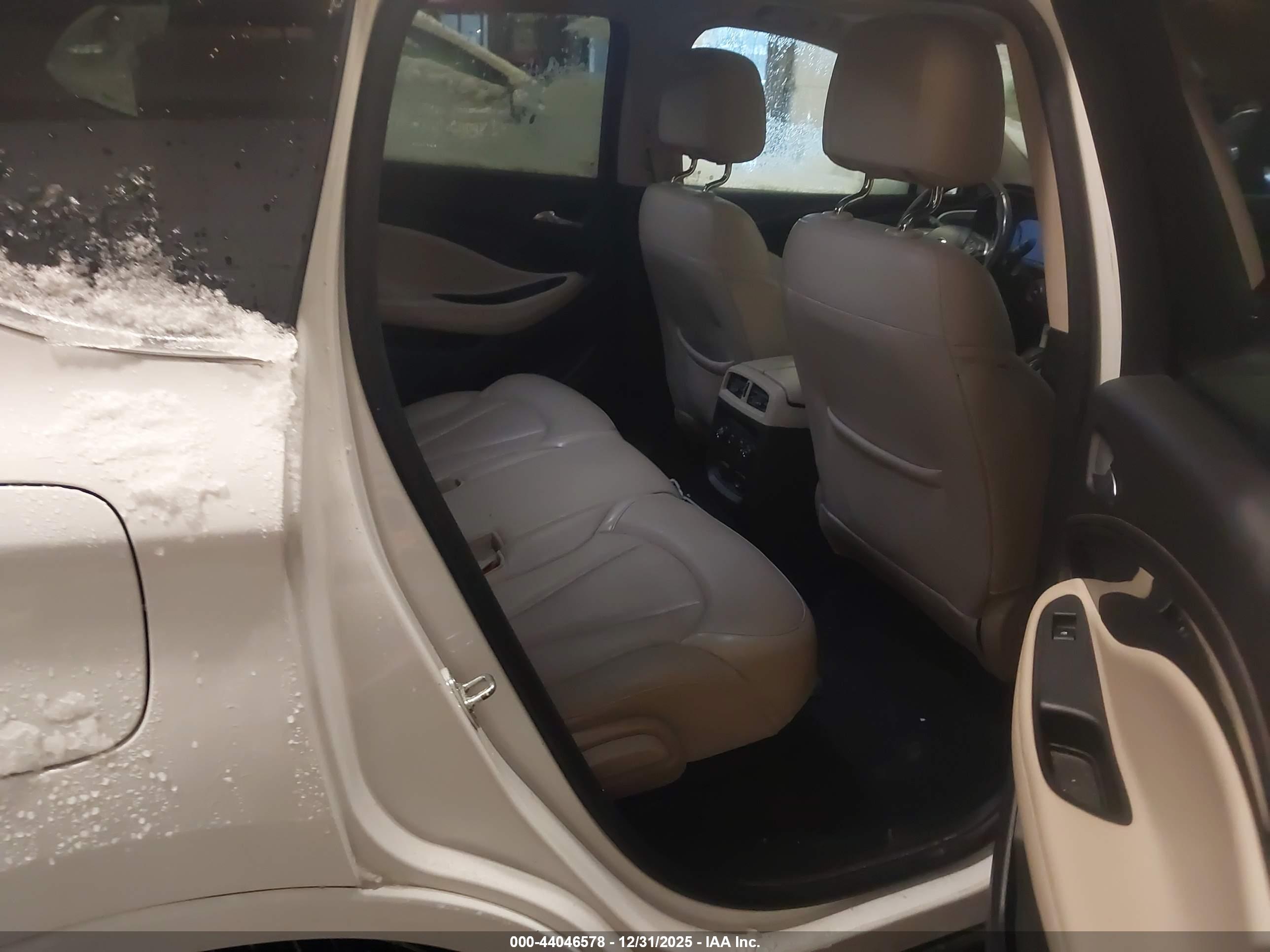 BUICK ENVISION image 8