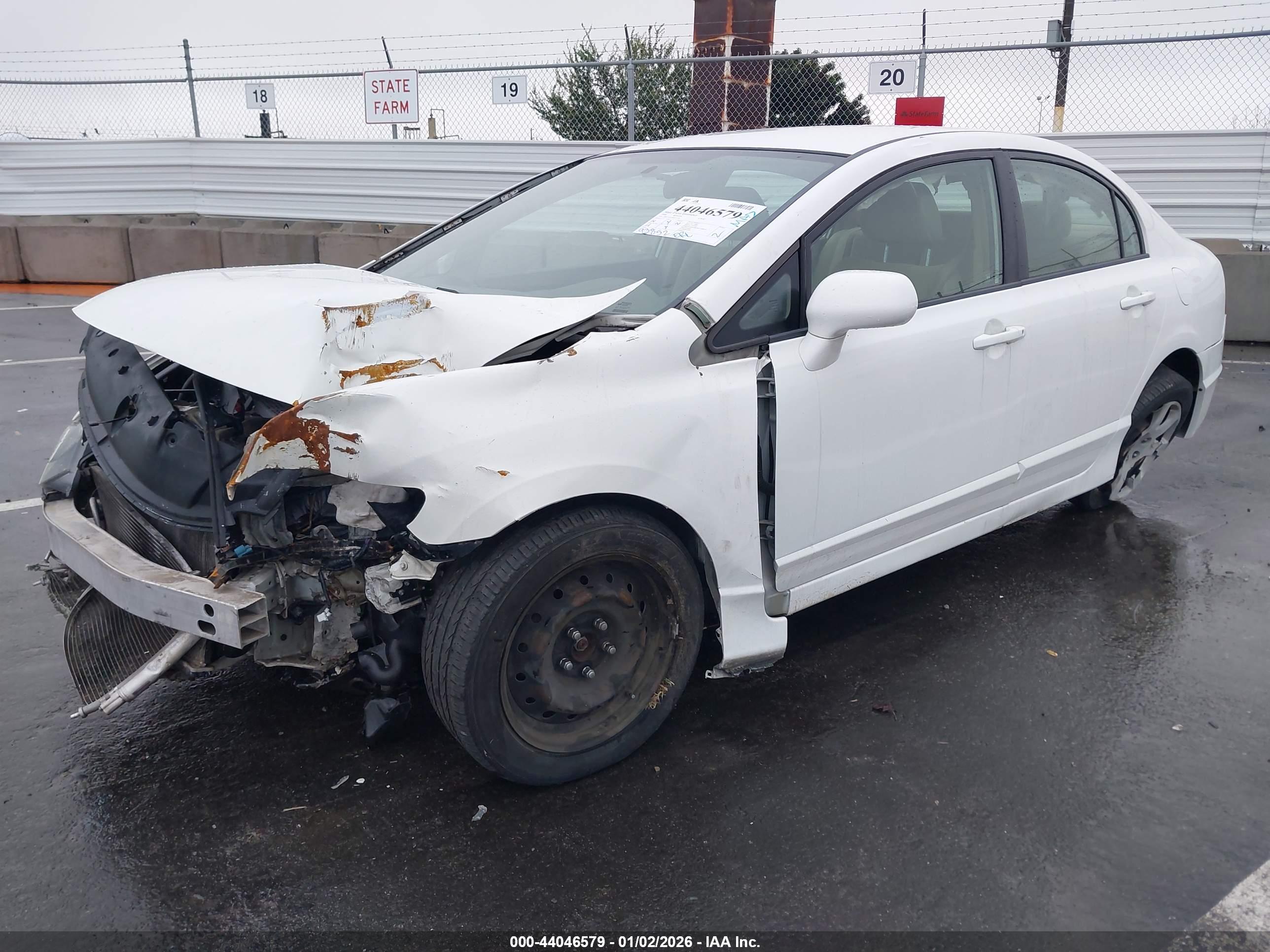 HONDA CIVIC image 2