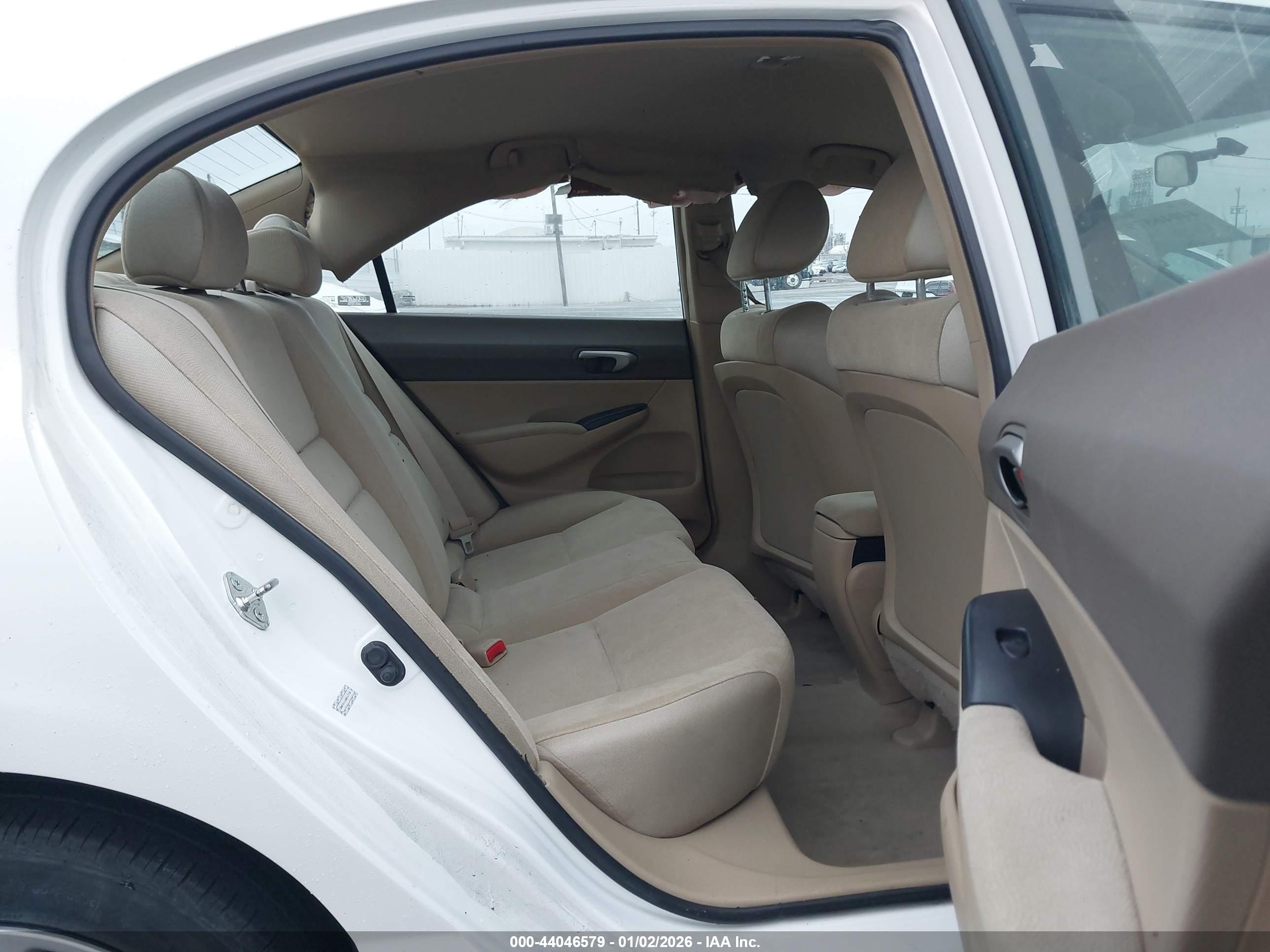 HONDA CIVIC image 8