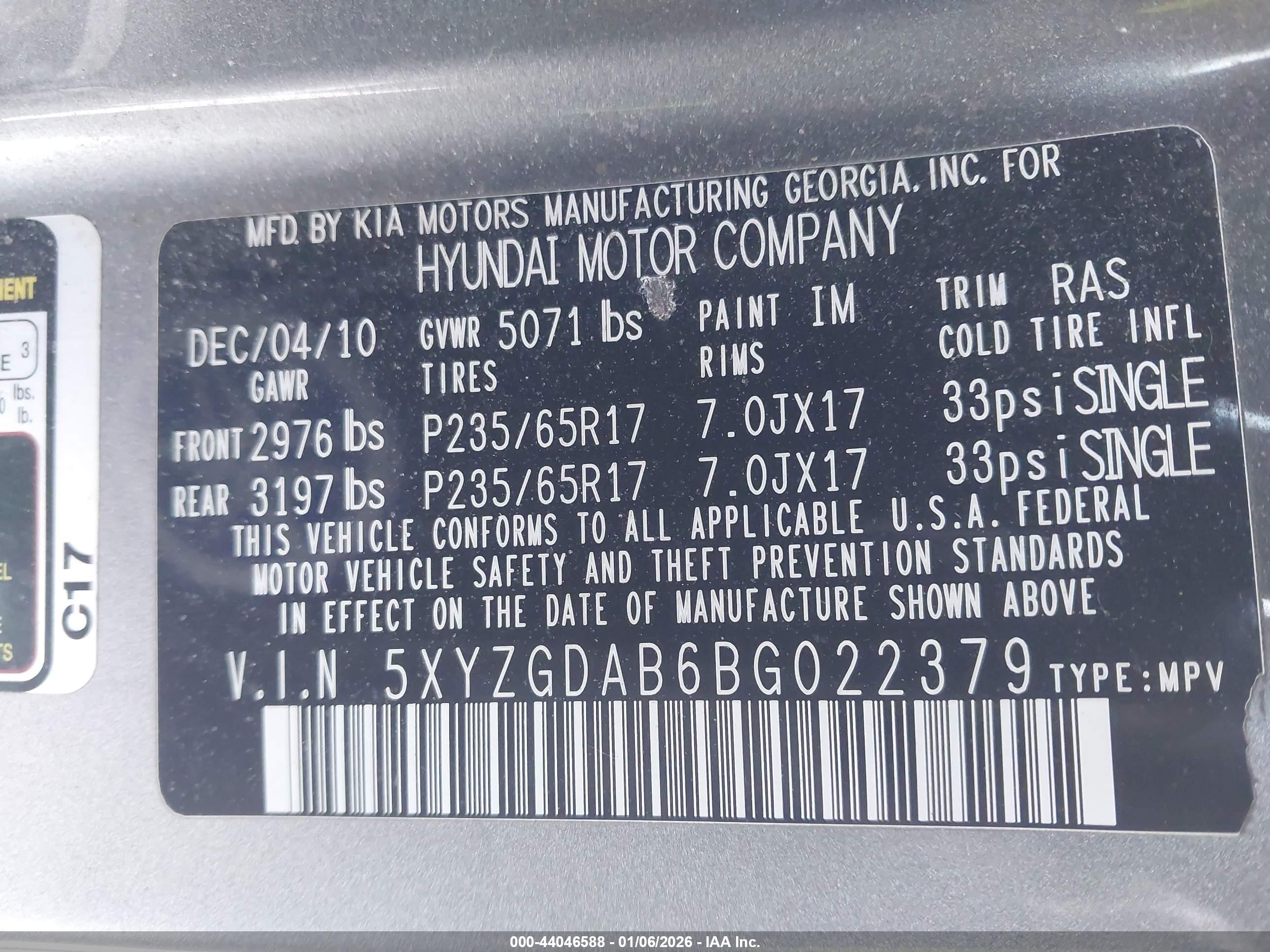 HYUNDAI SANTA image 9