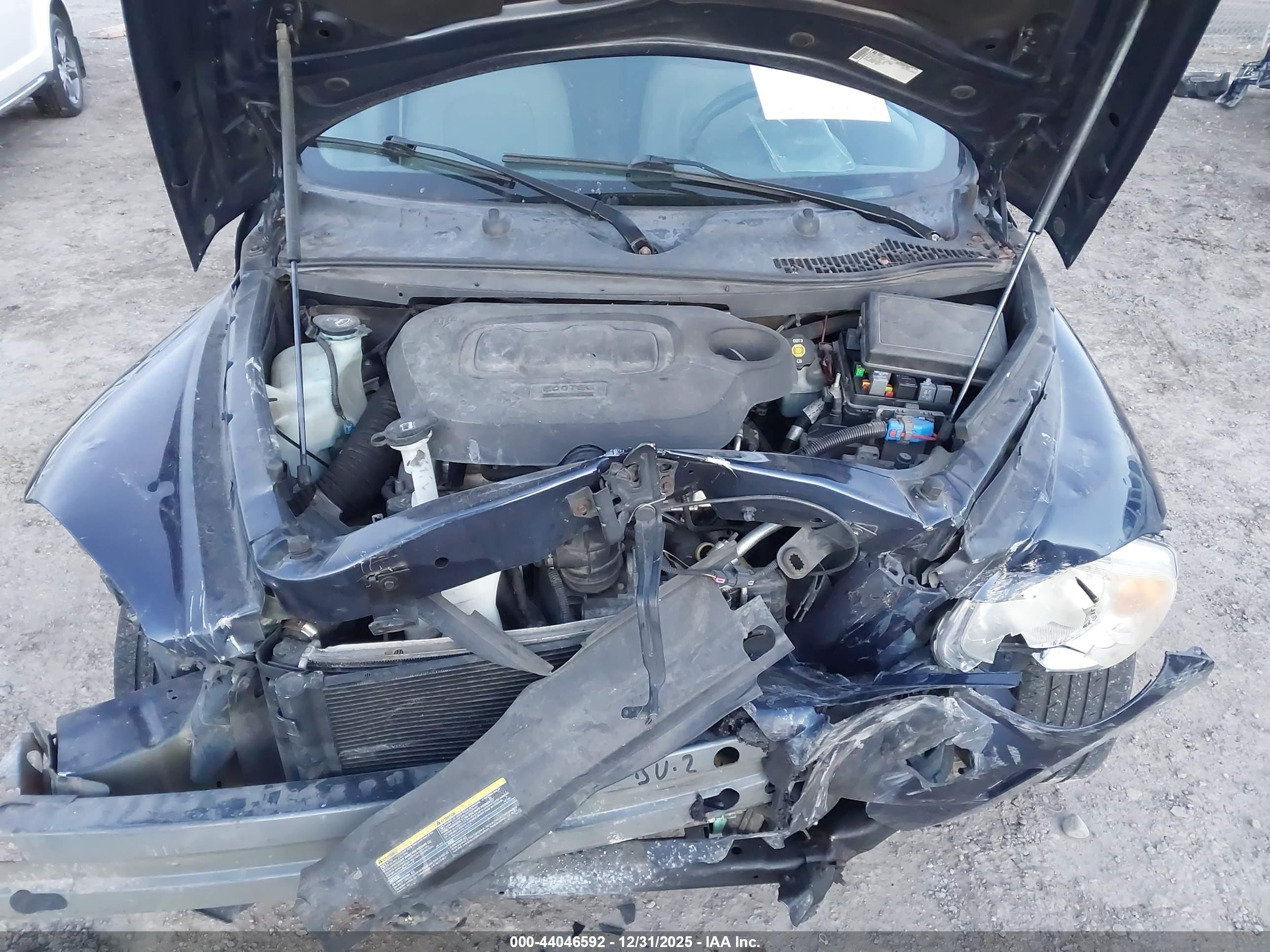 CHEVROLET HHR image 10