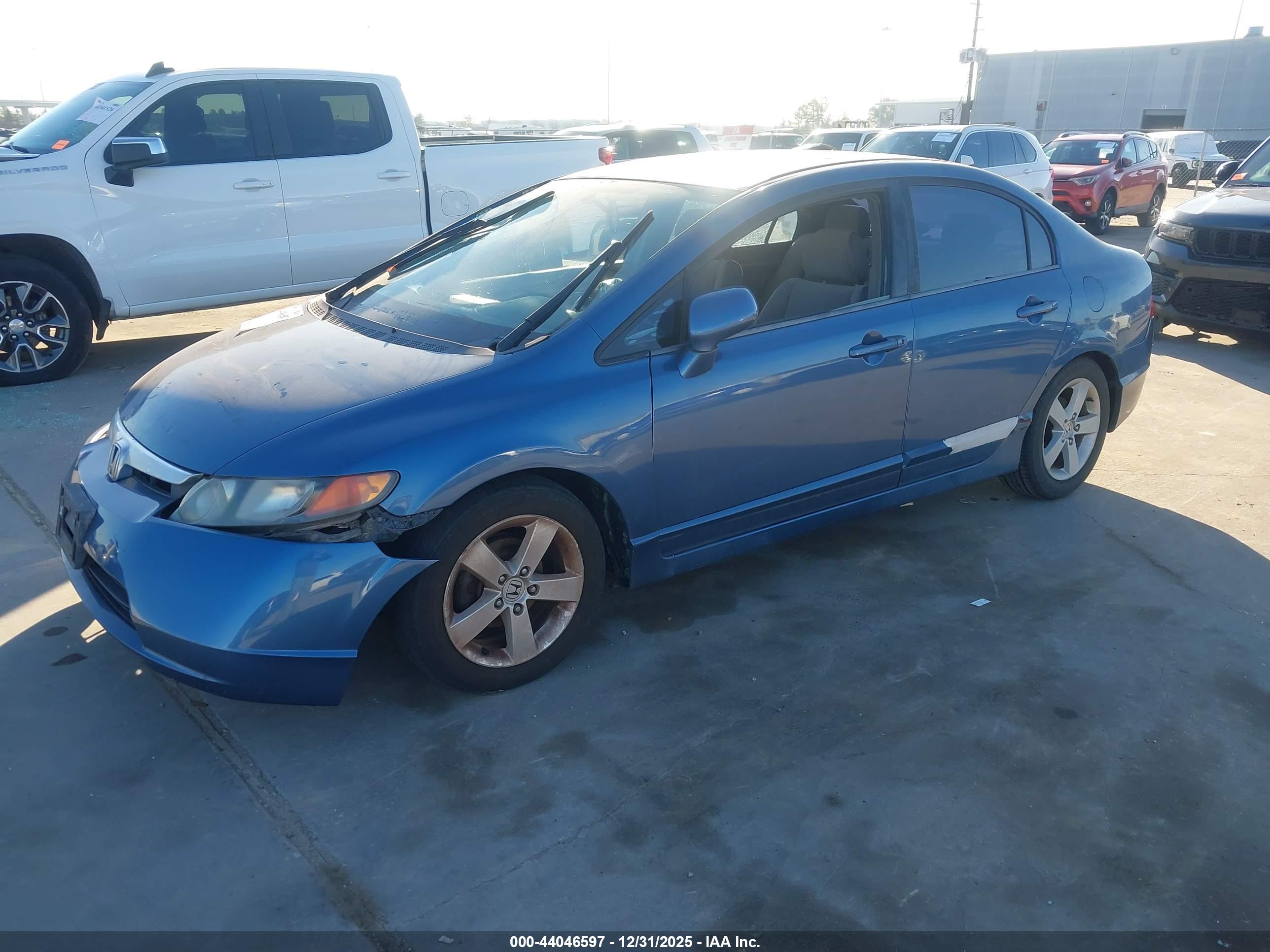 HONDA CIVIC image 2