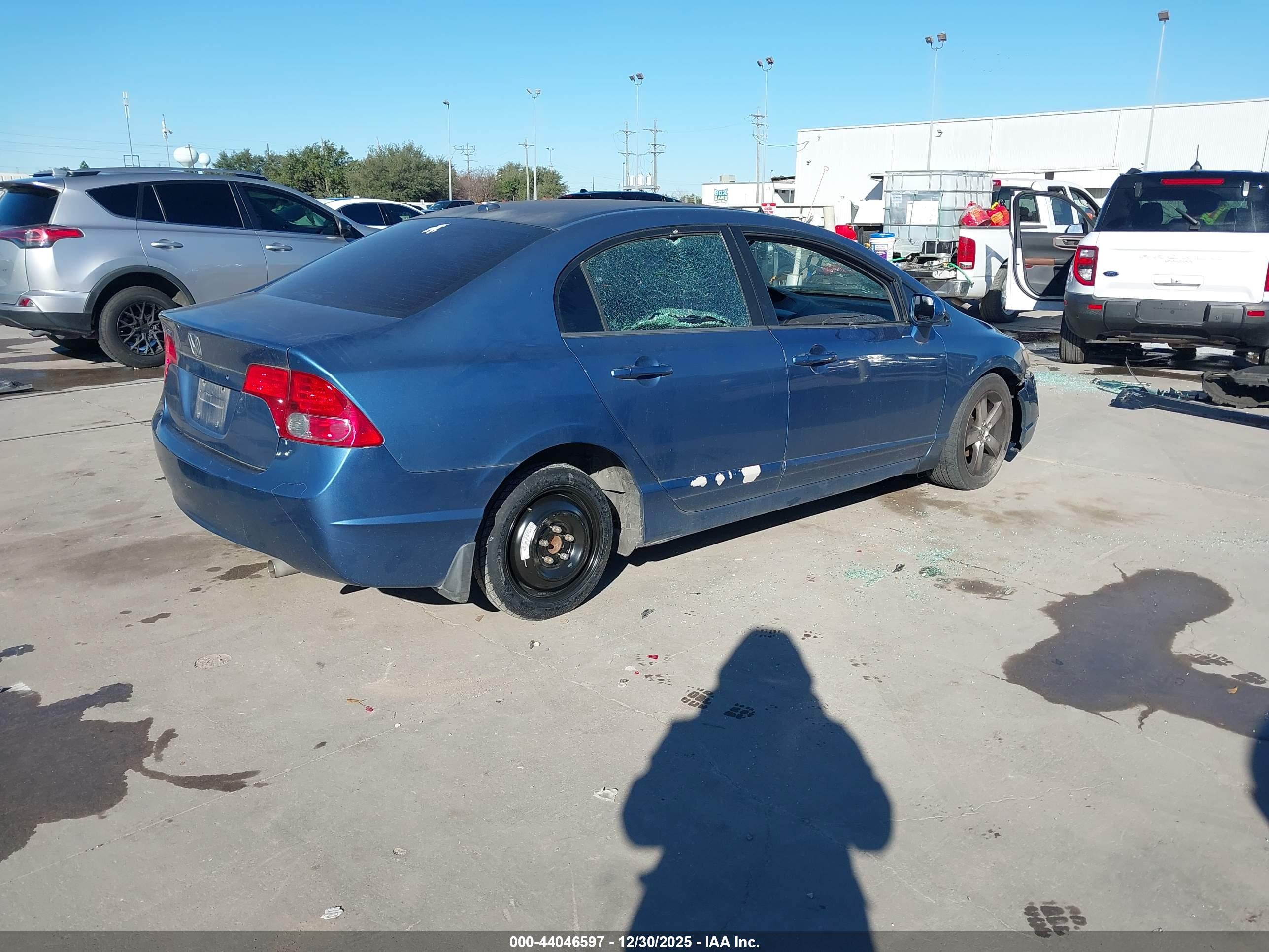 HONDA CIVIC image 4