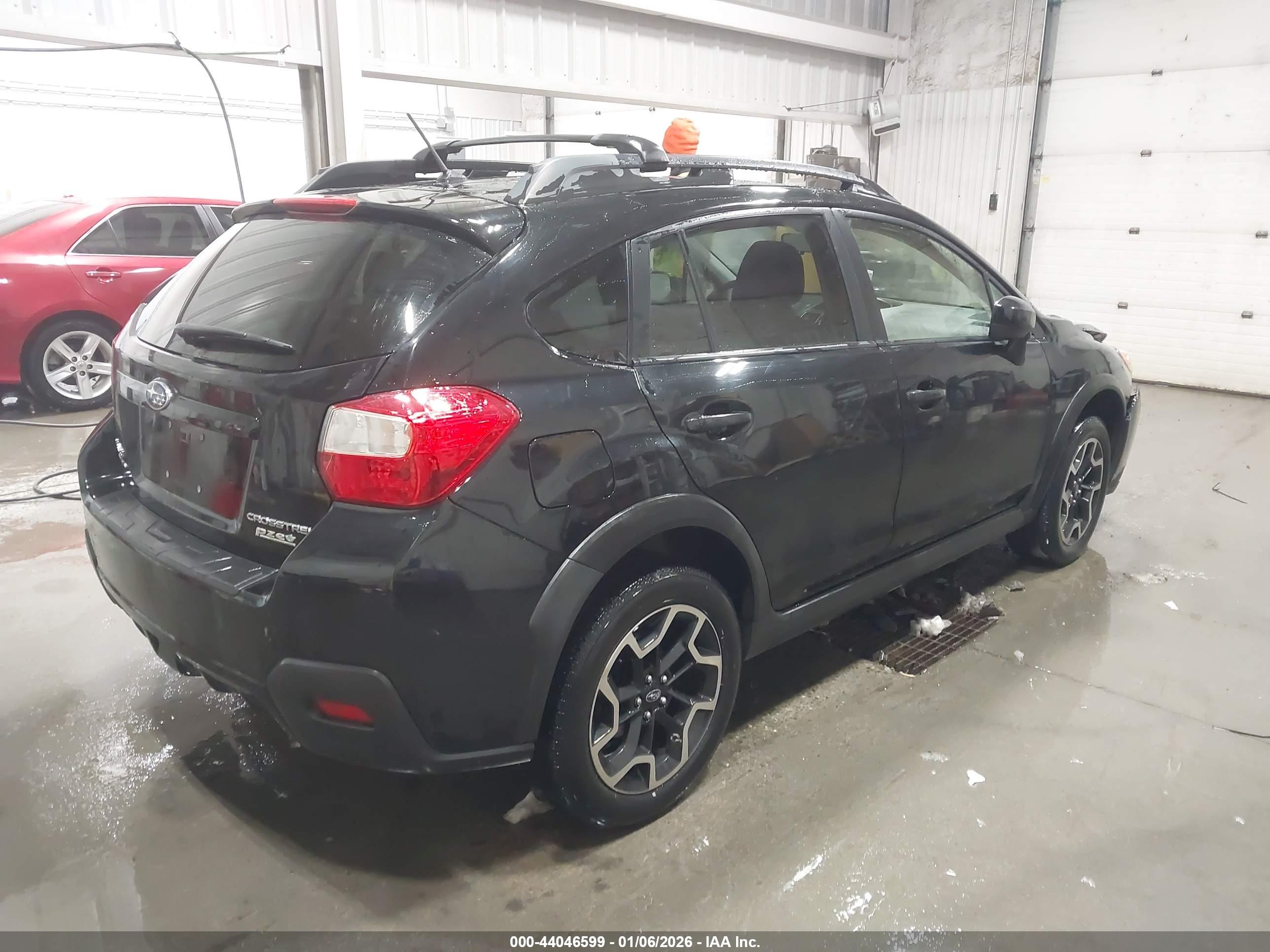 SUBARU CROSSTREK image 4