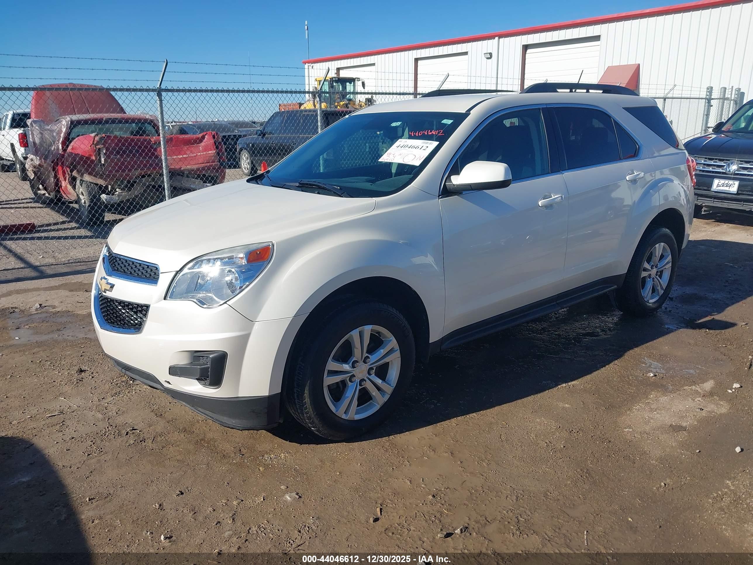 CHEVROLET EQUINOX image 2