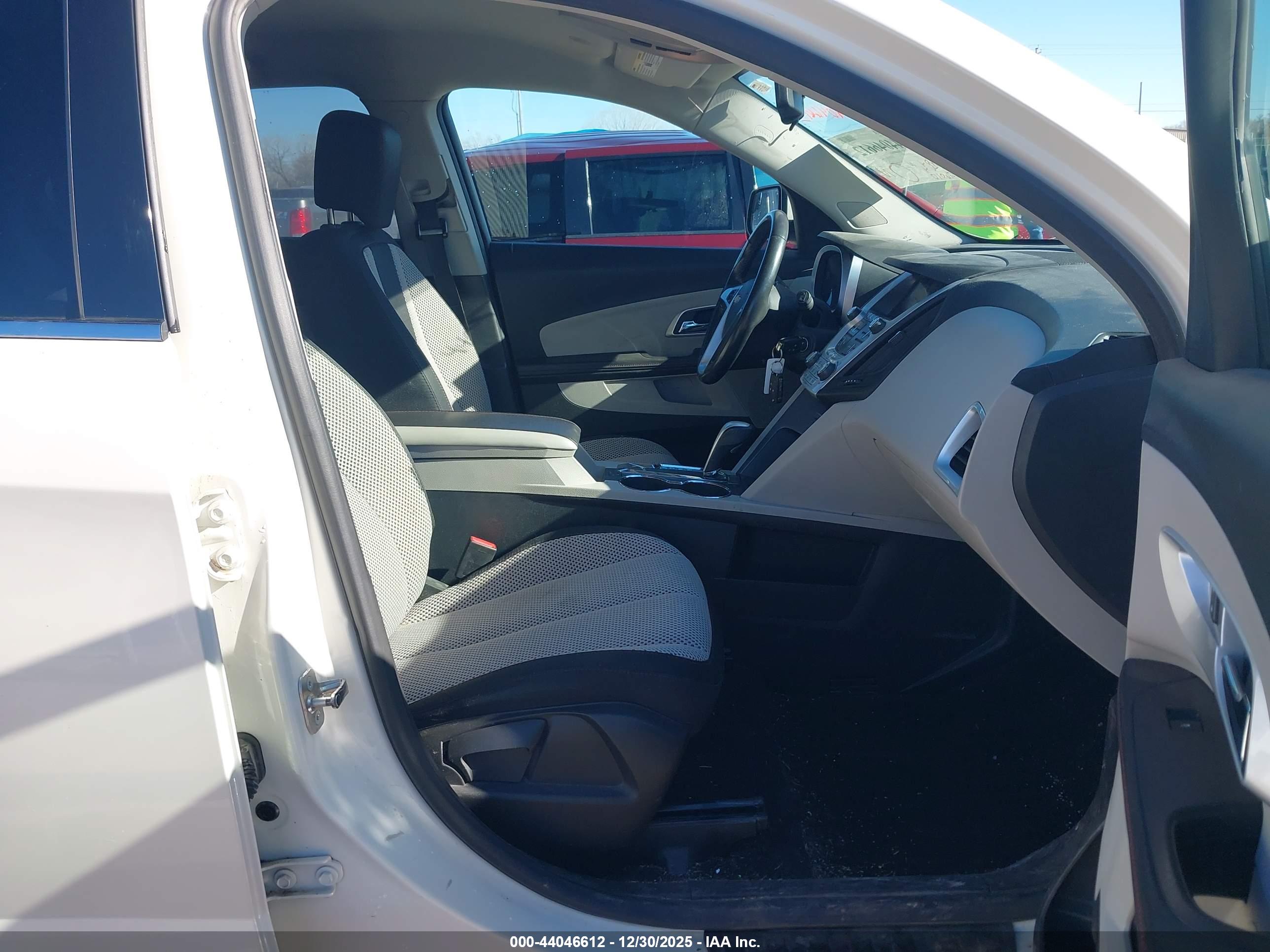 CHEVROLET EQUINOX image 5