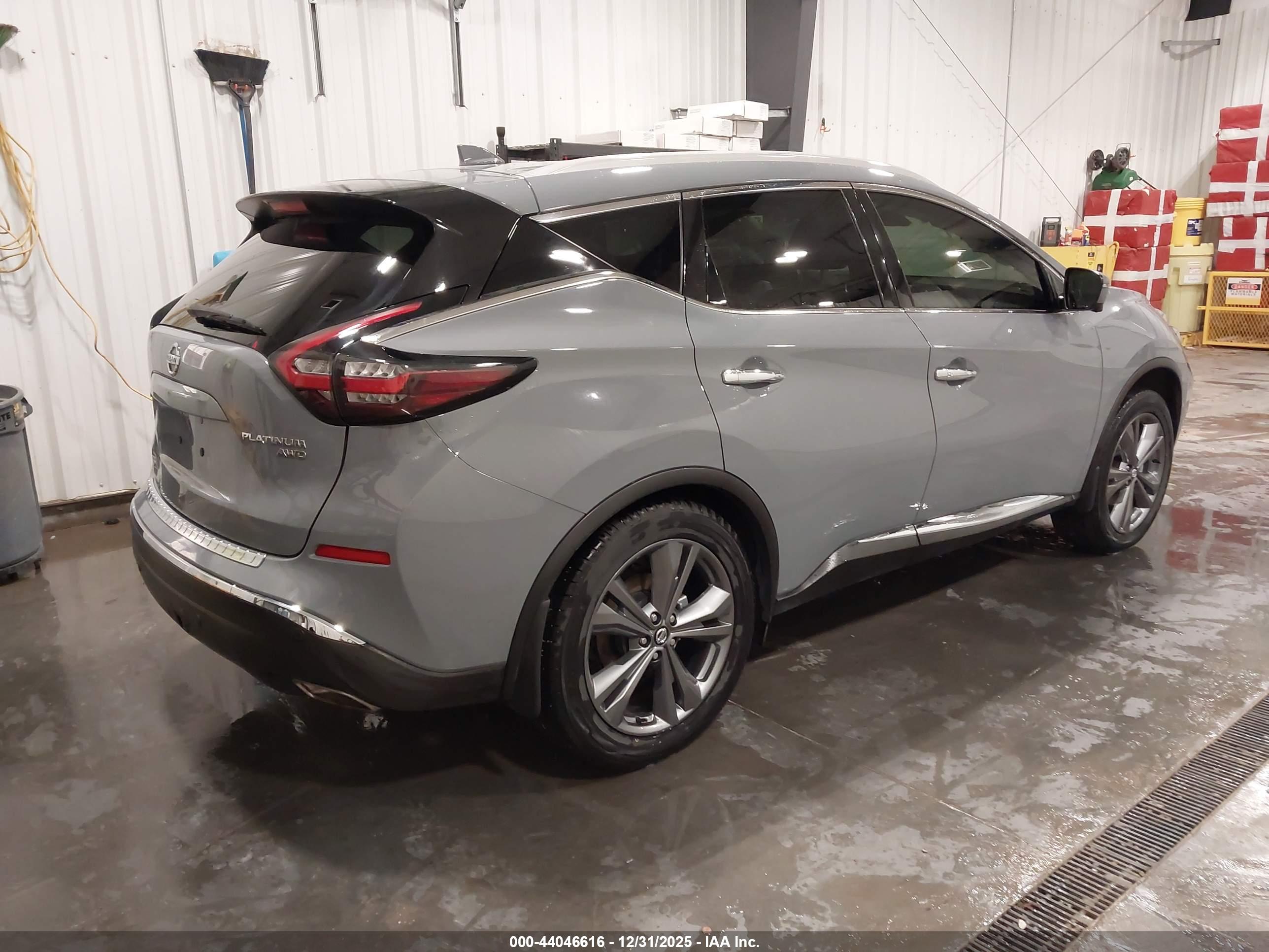 NISSAN MURANO image 4