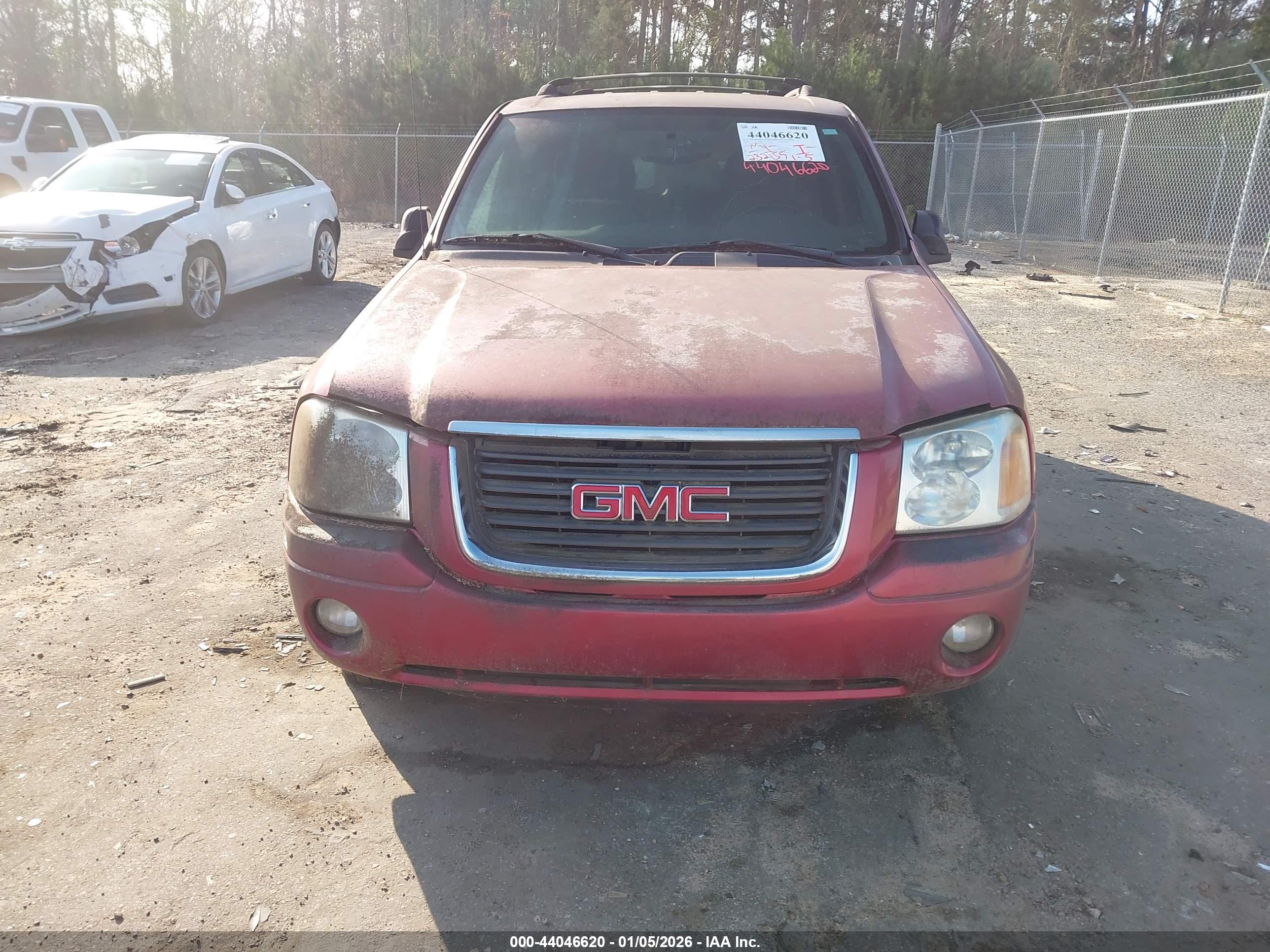 GMC ENVOY image 6