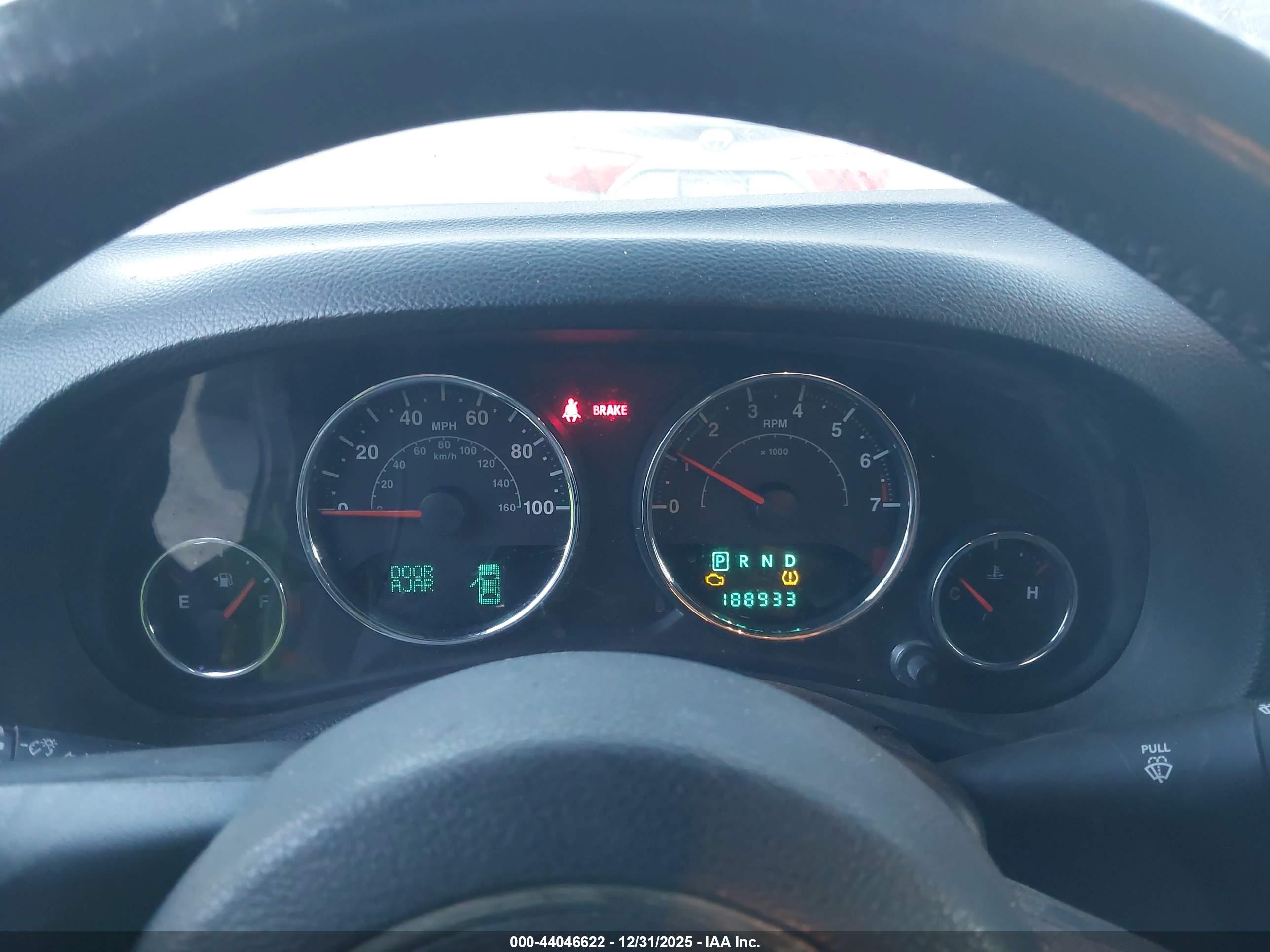 JEEP WRANGLER image 7