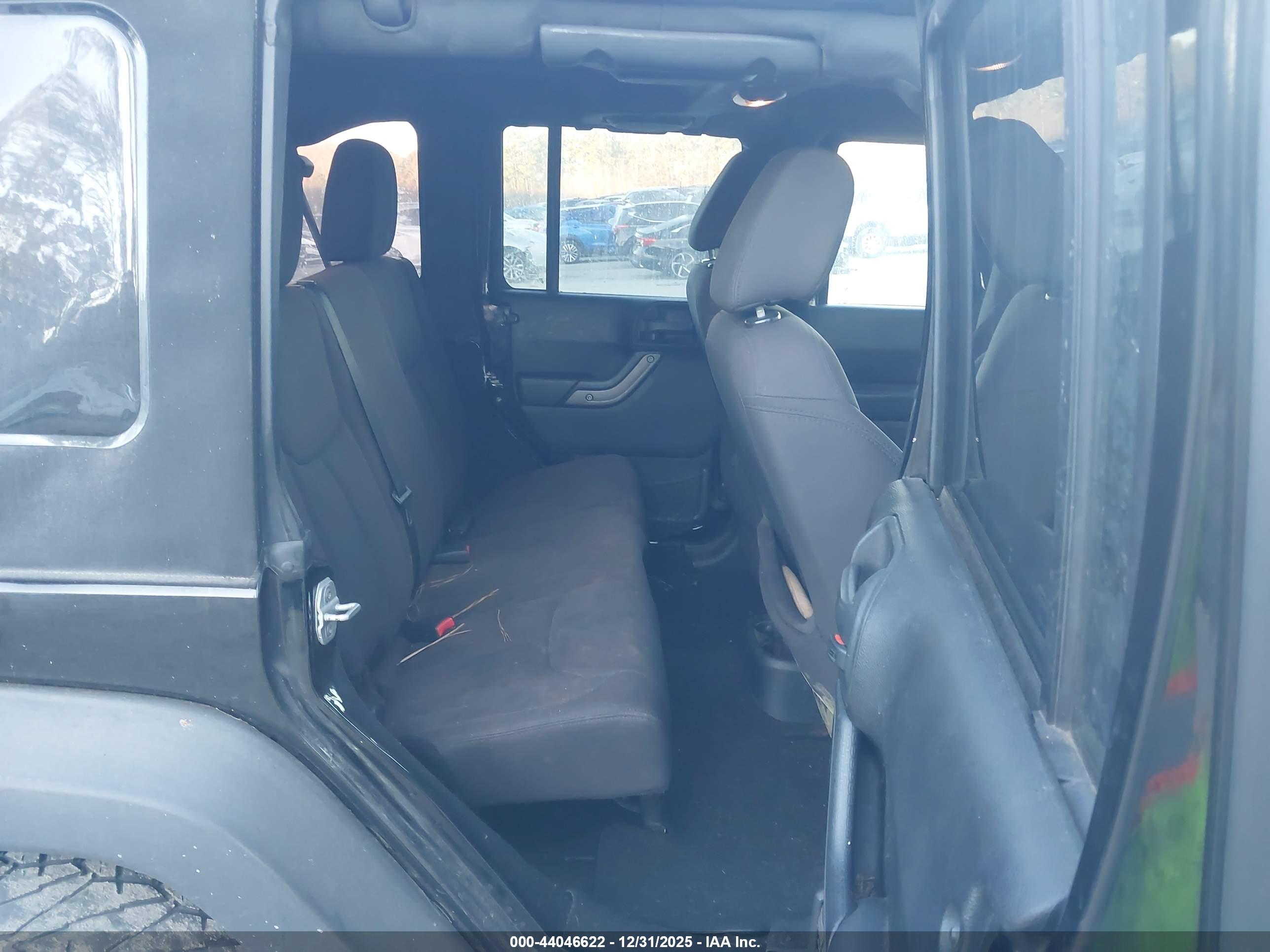 JEEP WRANGLER image 8