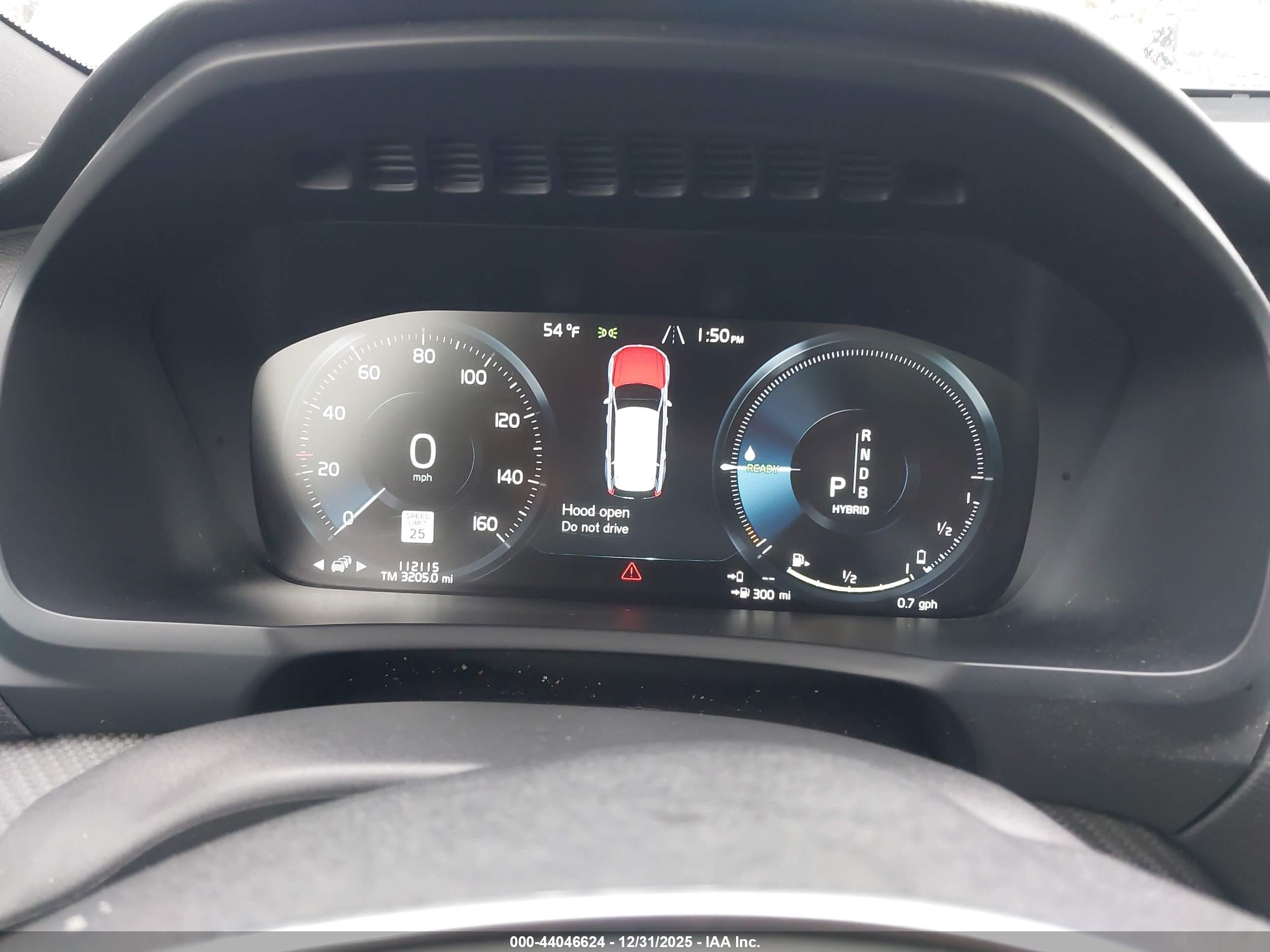 VOLVO XC90 image 7
