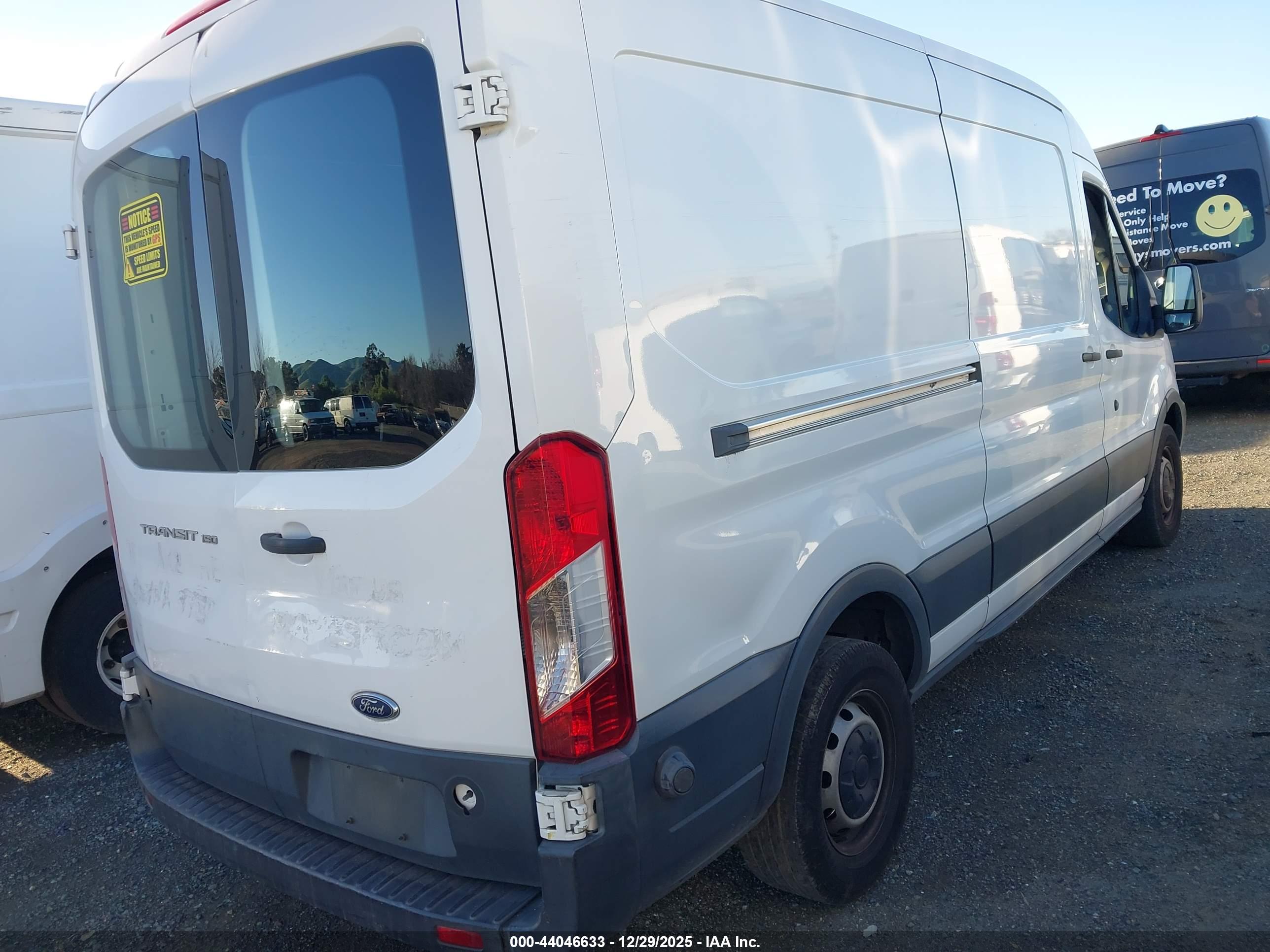 FORD TRANSIT-150 image 4