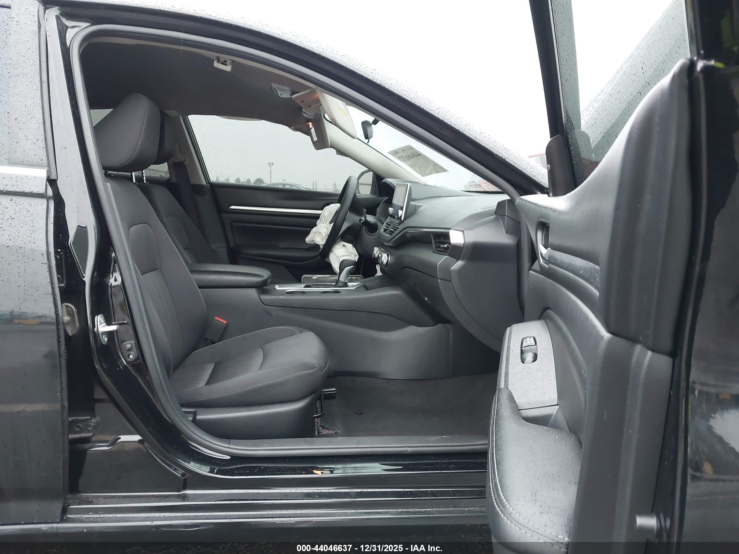 NISSAN ALTIMA image 5