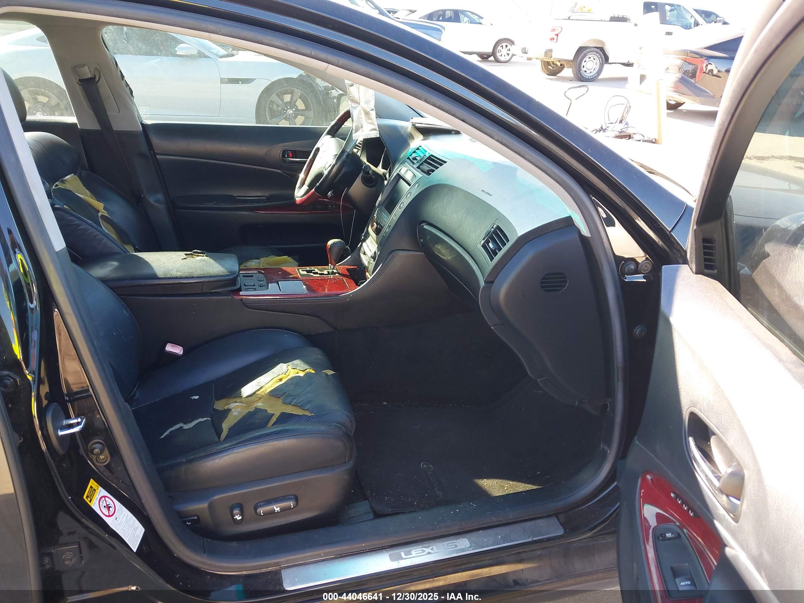 LEXUS GS image 5