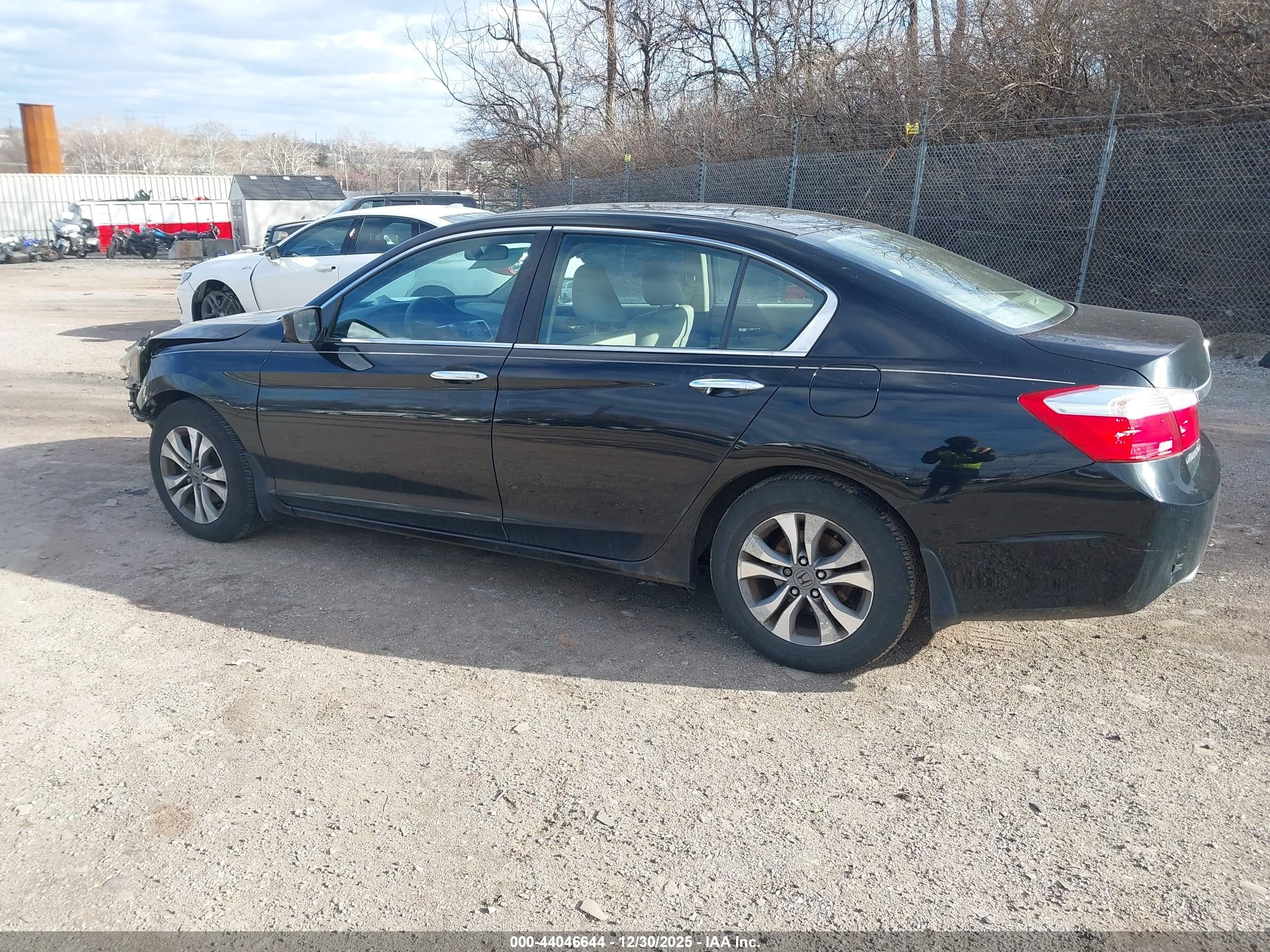 HONDA ACCORD image 3